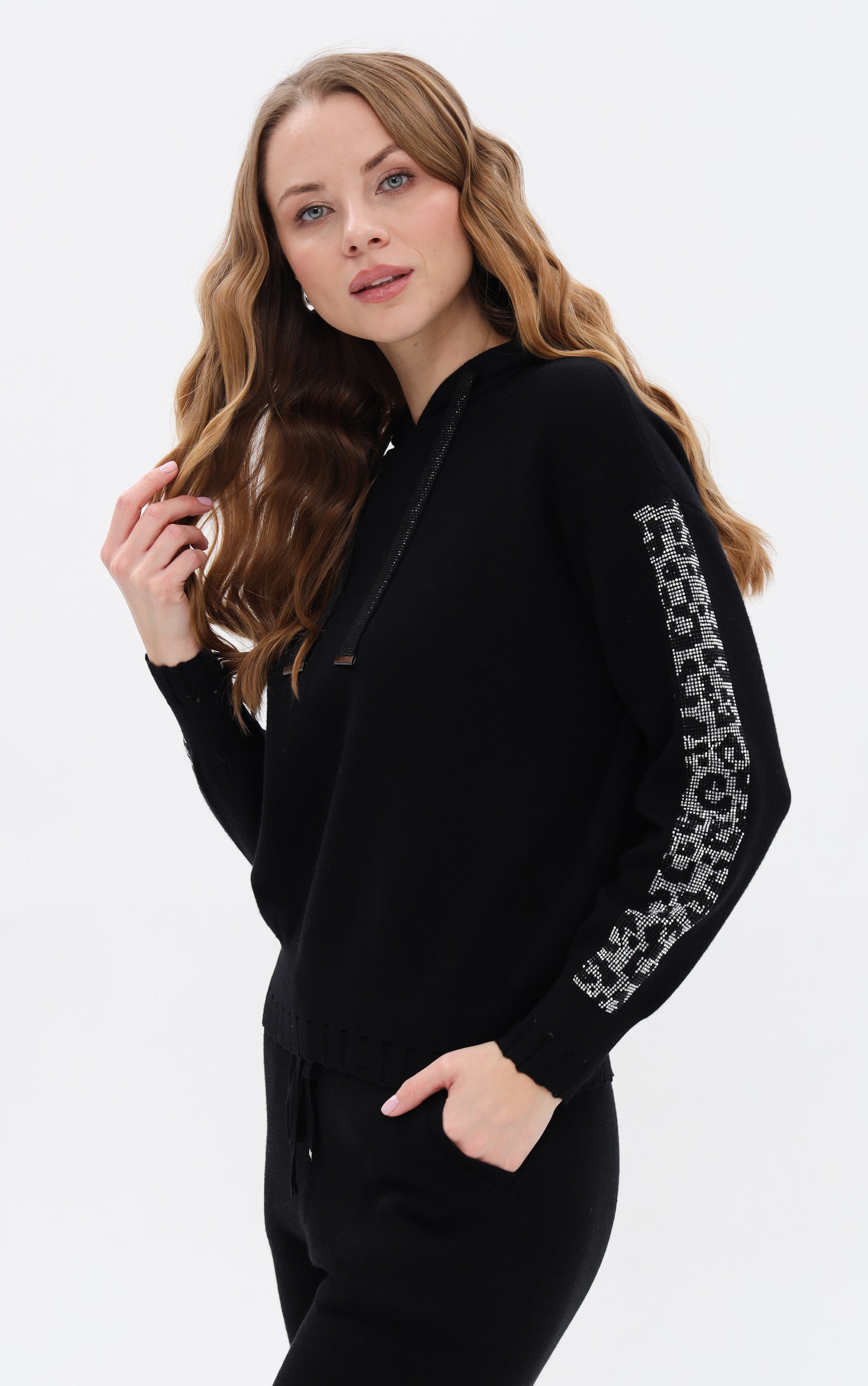 Kapuzenpullover mit Leo-Strass