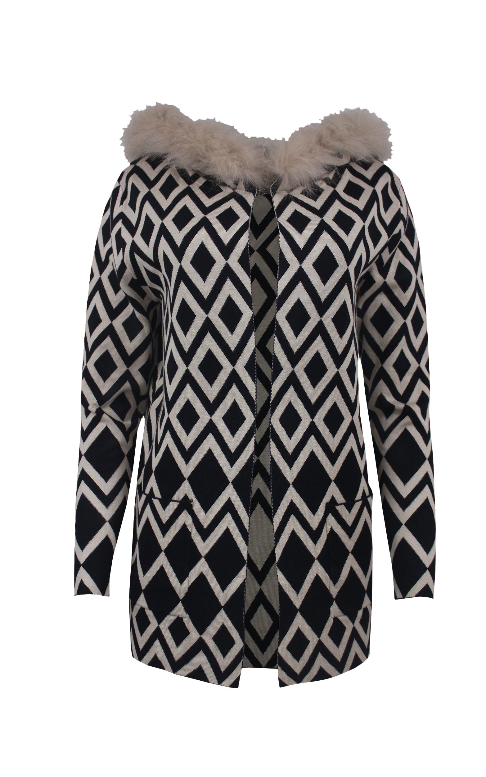 Elegante offene Strickjacke mit Haken- und Ösenverschluss