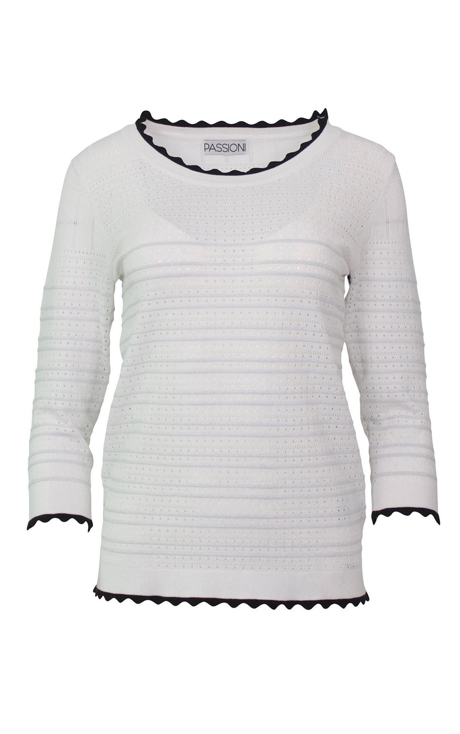 Strickpullover mit Lochmuster