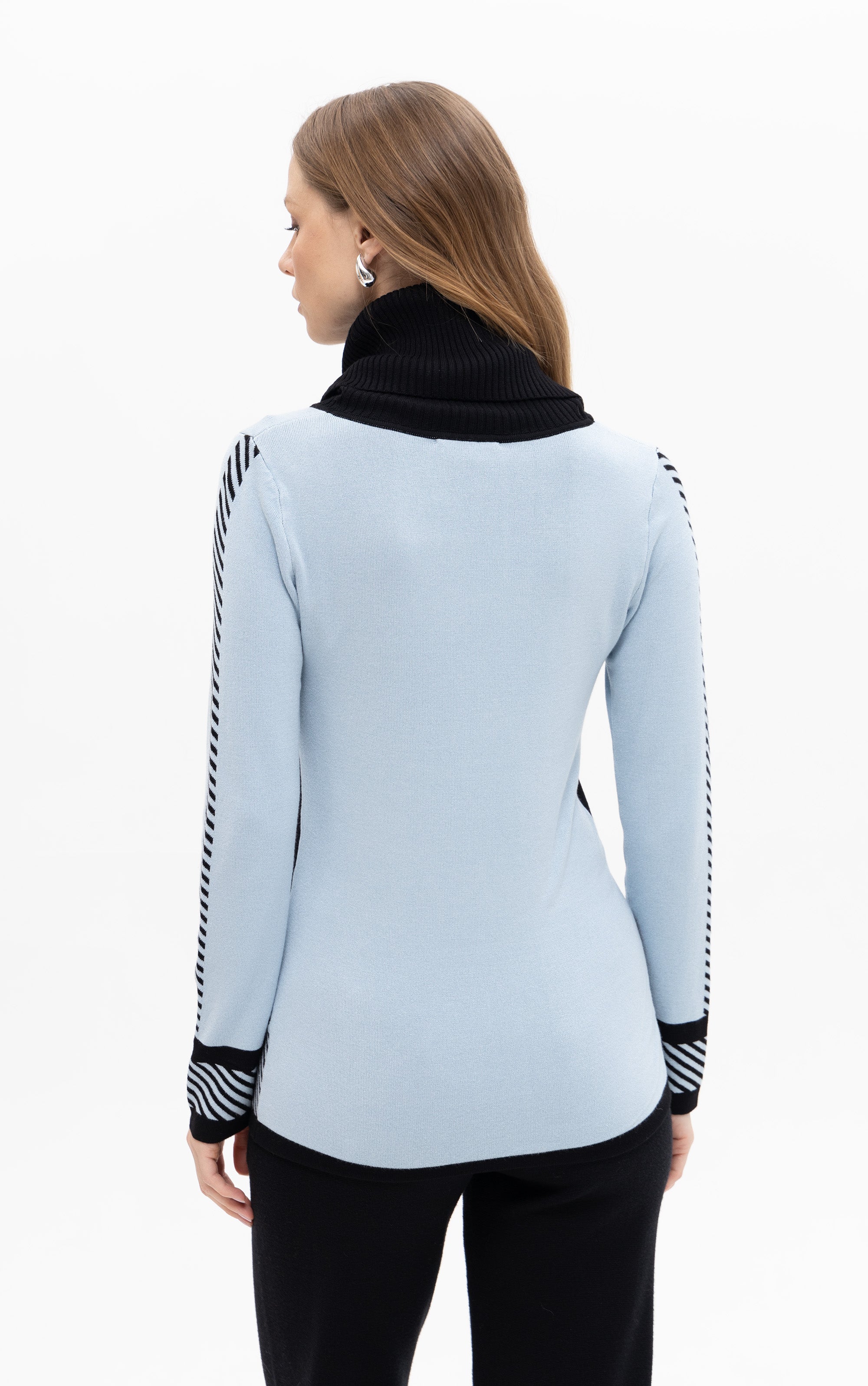 Rollkragenpullover mit Colour-blocking