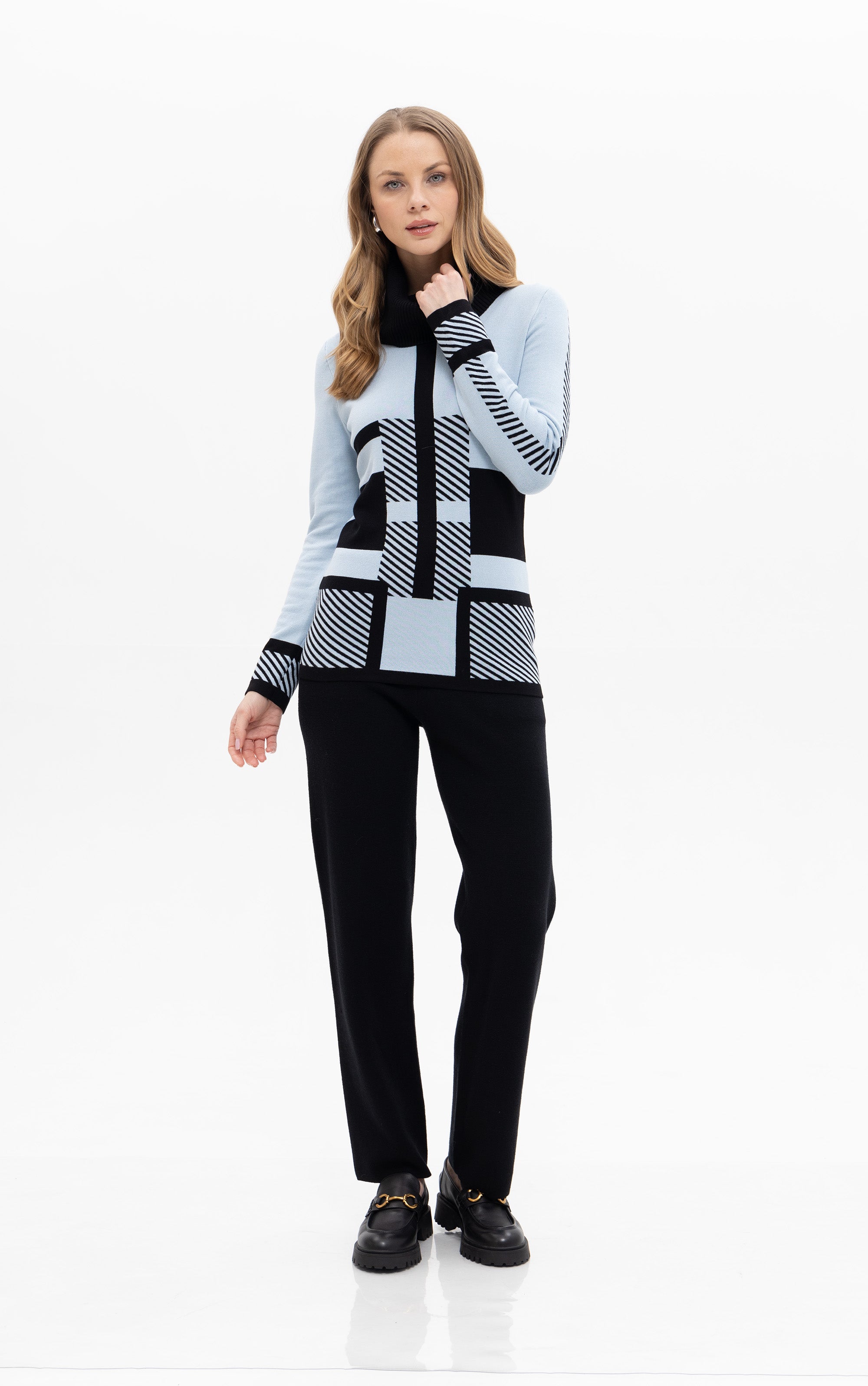 Rollkragenpullover mit Colour-blocking