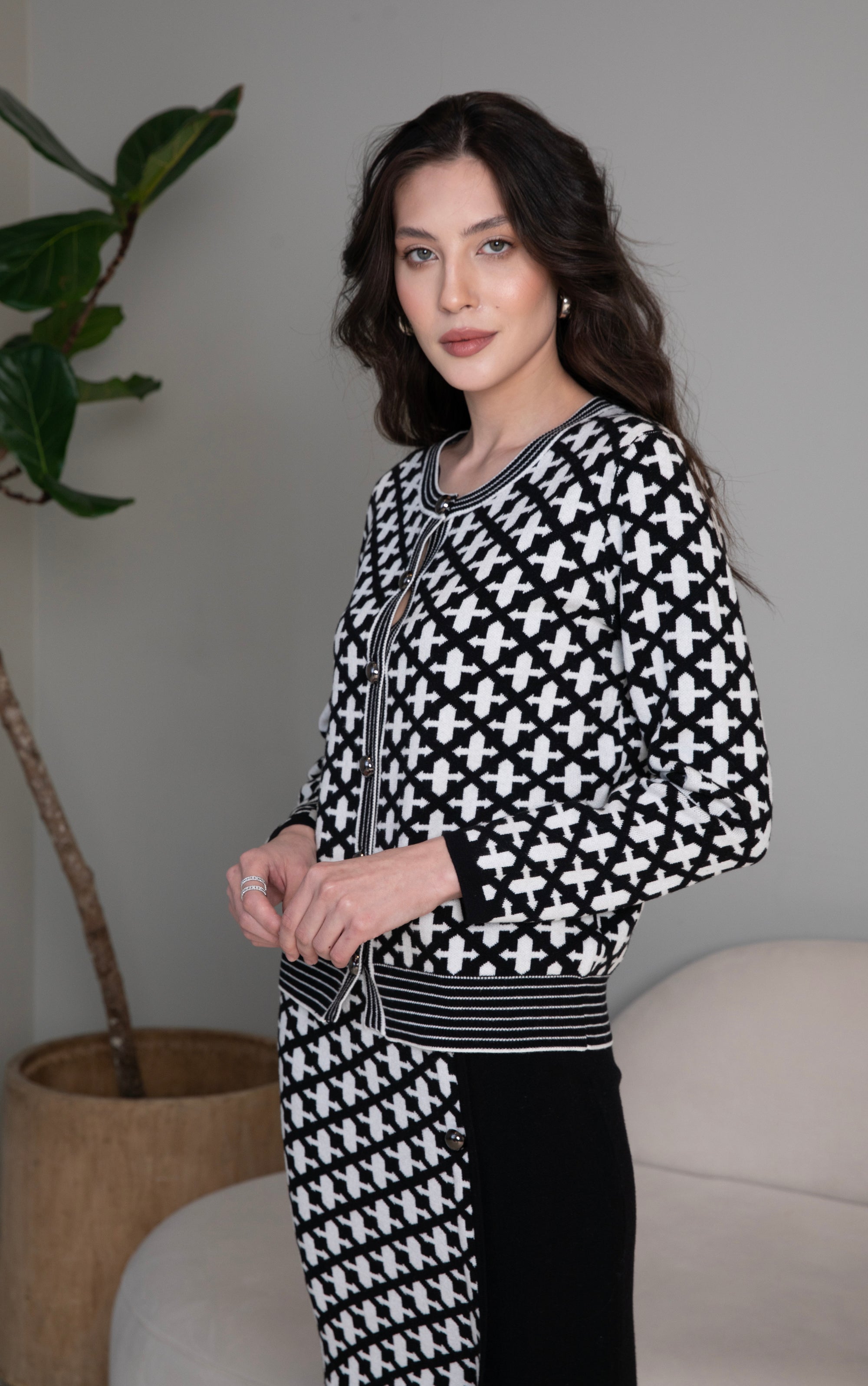Strickjacke mit geometrischem Muster