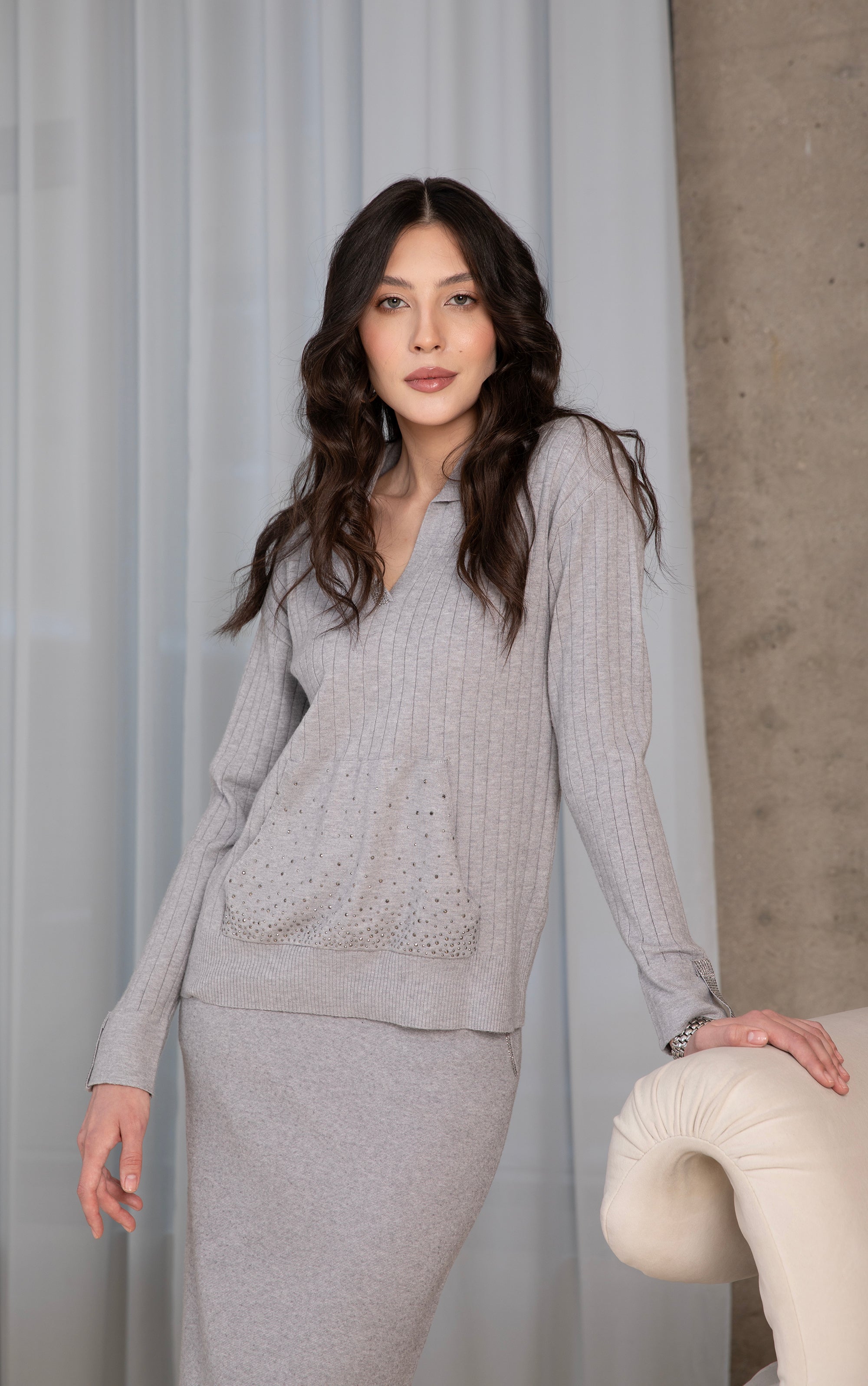 Rippstrick Pullover mit Vordertasche