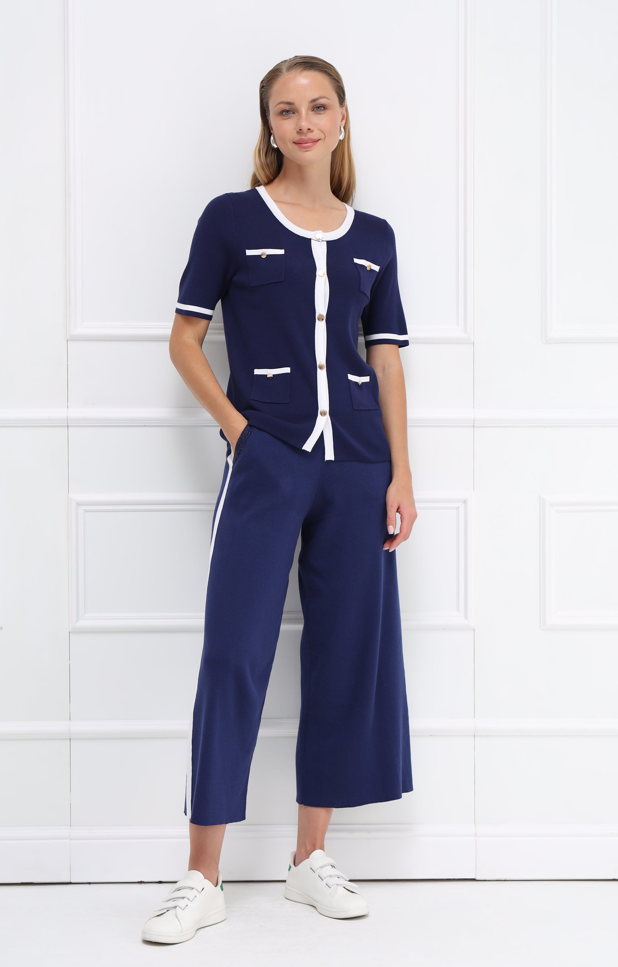 Hose mit Ecru-Streifen