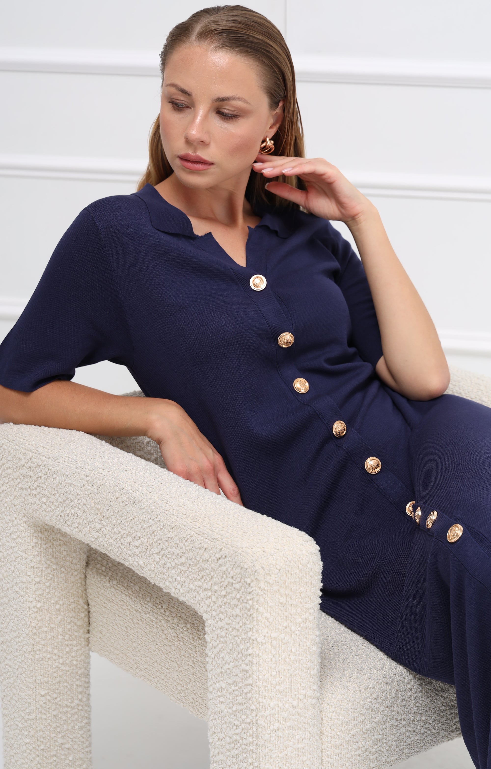 Kleid mit durchgehender Knopfleiste