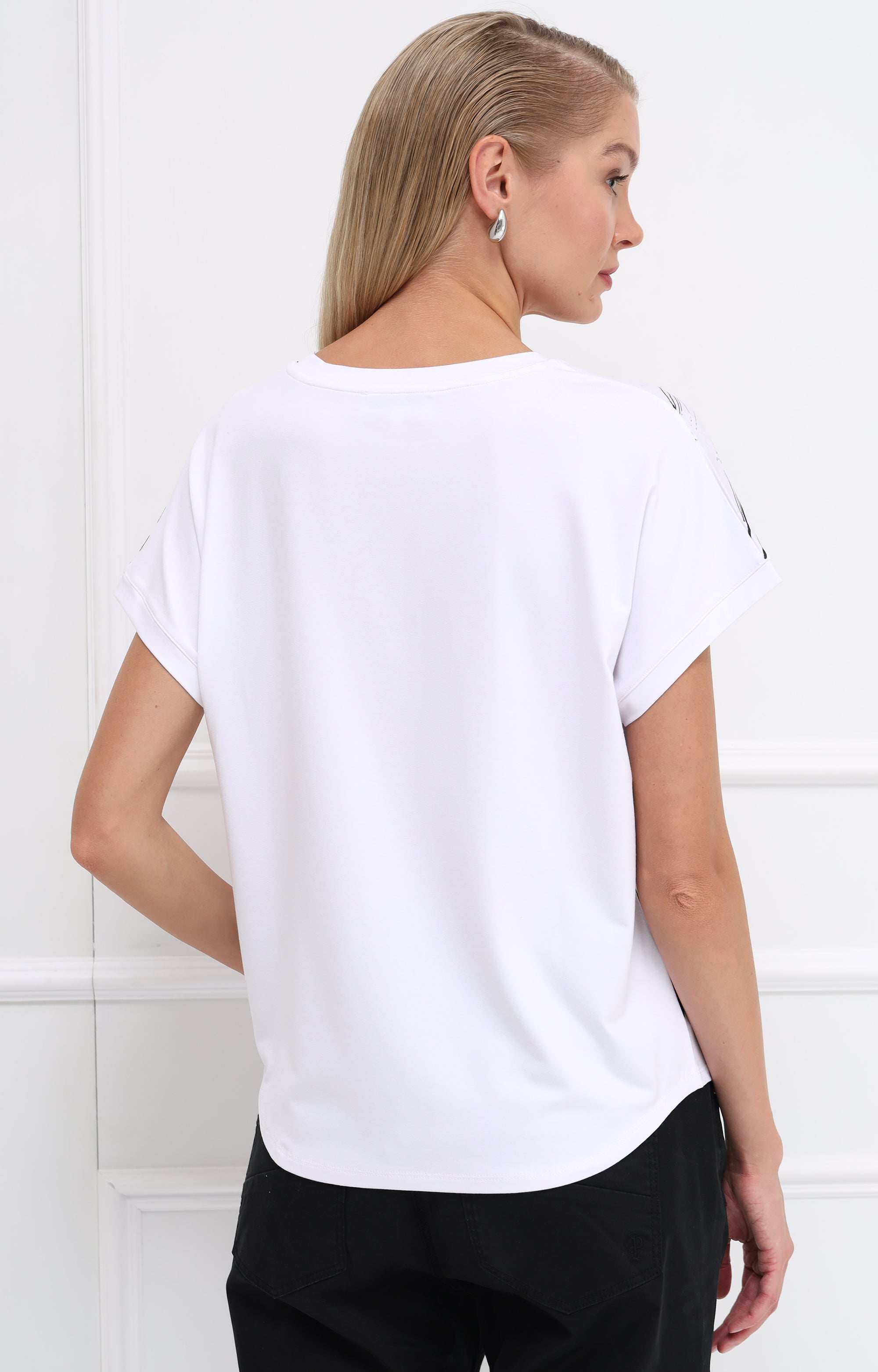 T-Shirt mit abstraktem Print