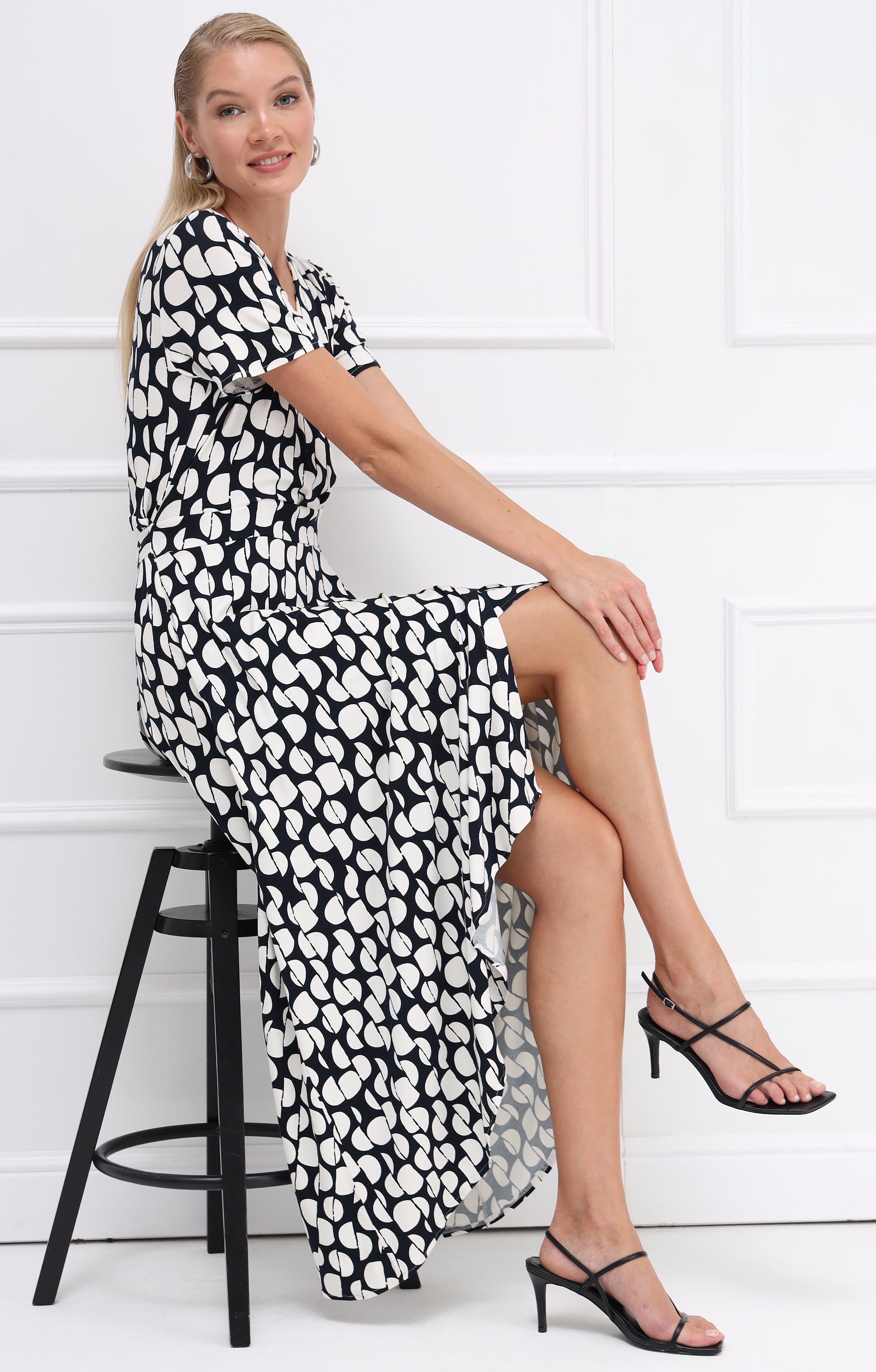 Kleid im Wickelstil