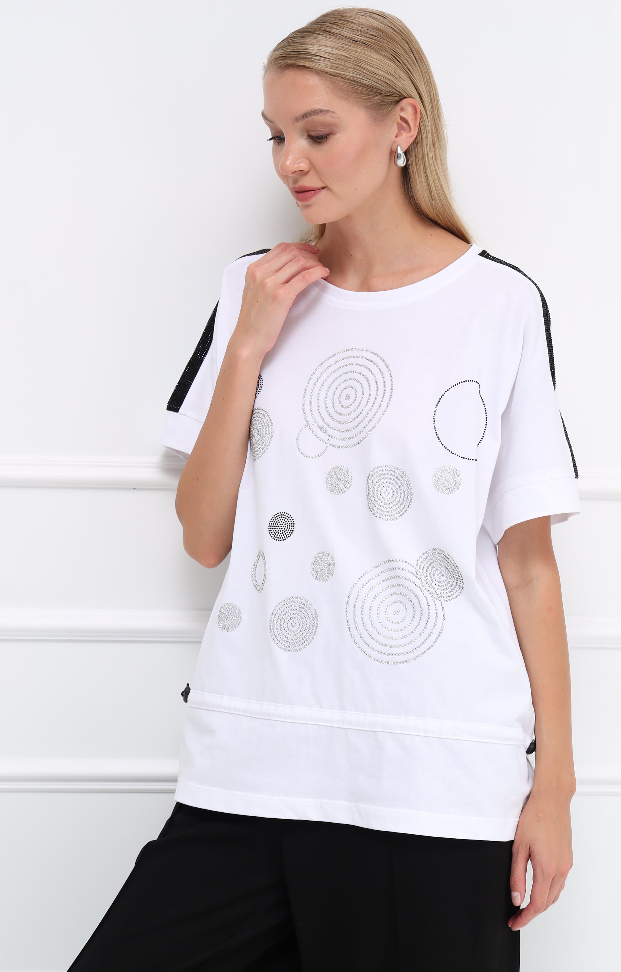 T-Shirt mit Strasssteinen