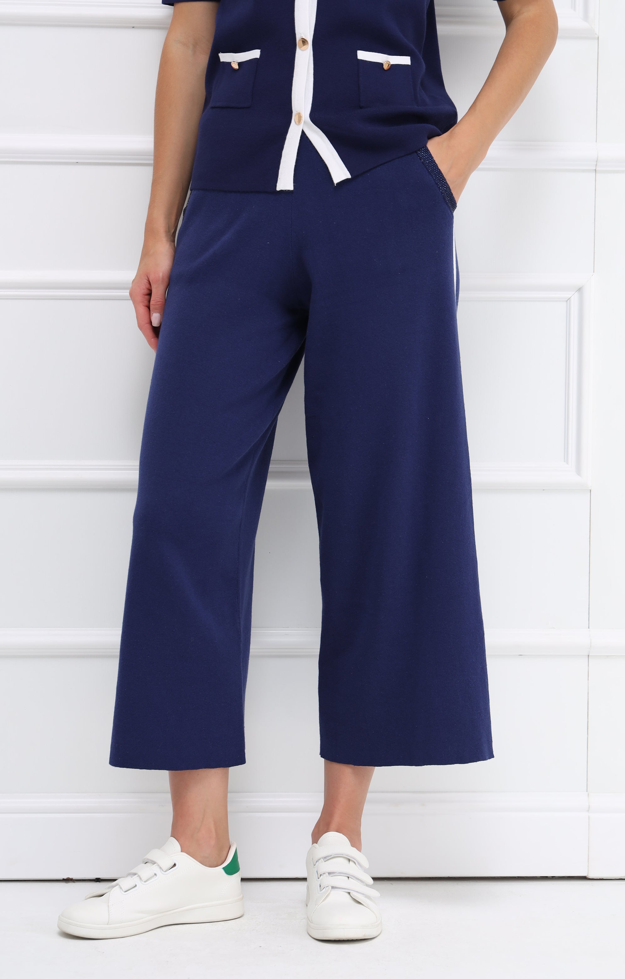 Hose mit Ecru-Streifen