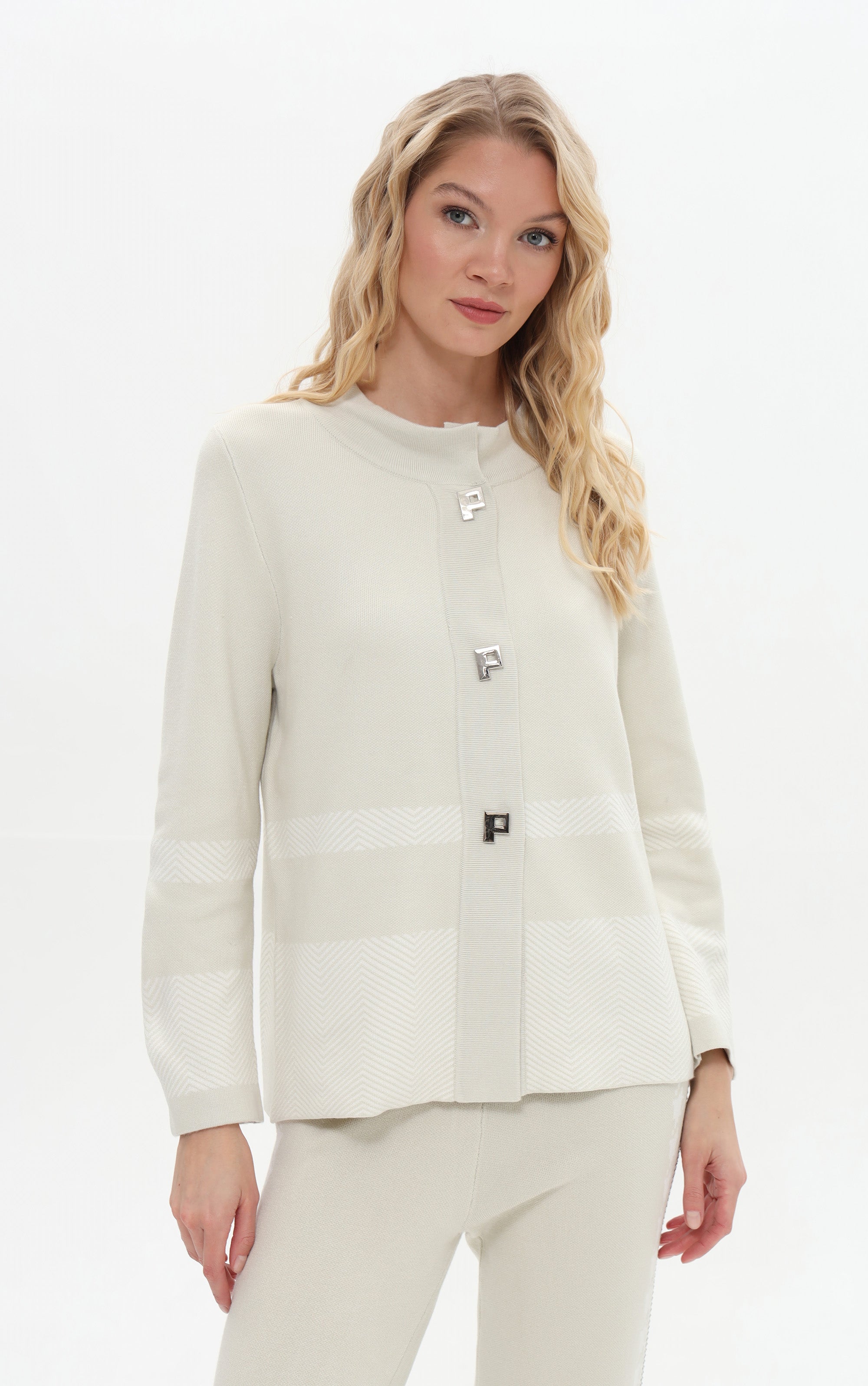 Lockerer Cardigan mit Knöpfen