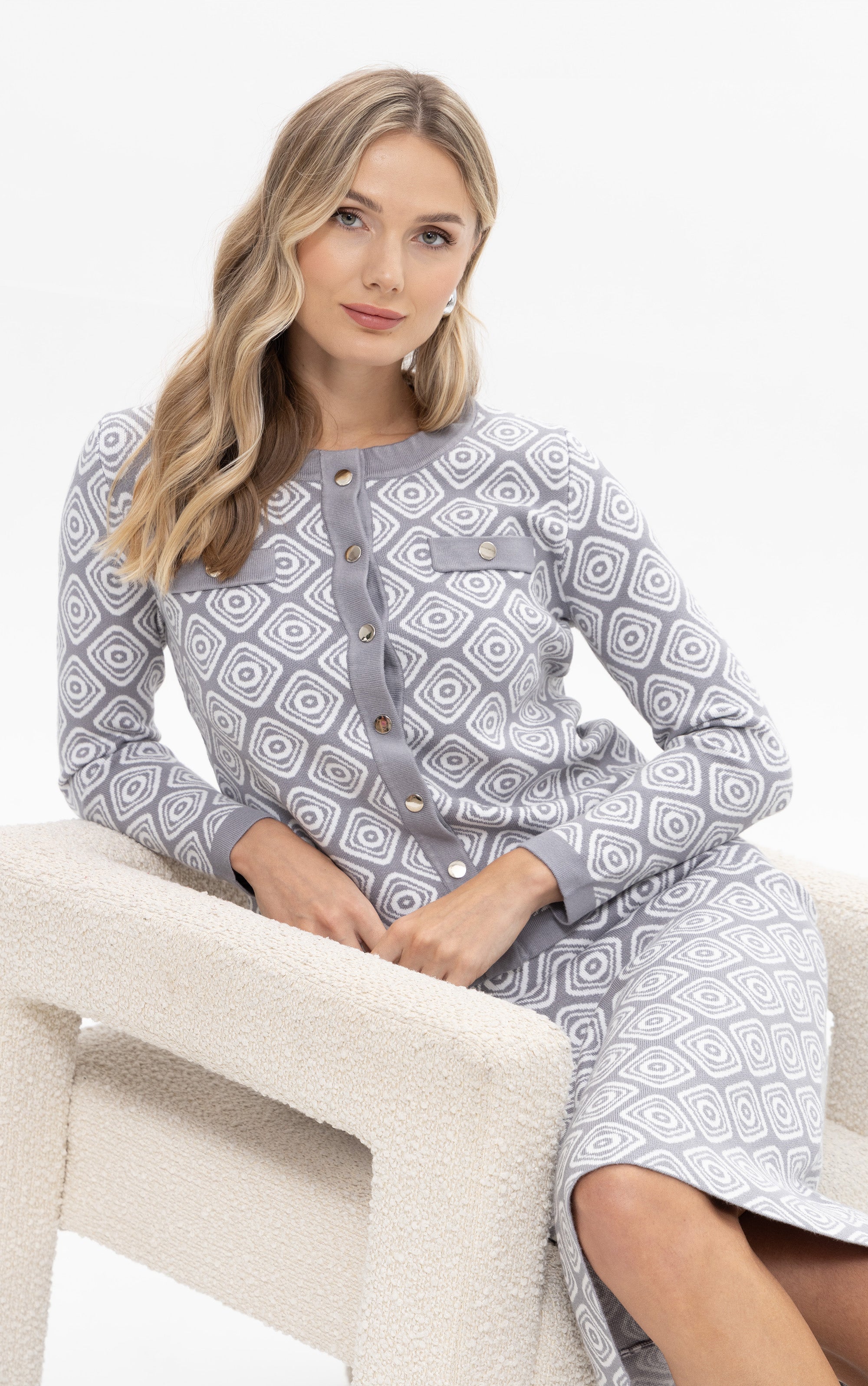 Cardigan mit geometrischem Muster