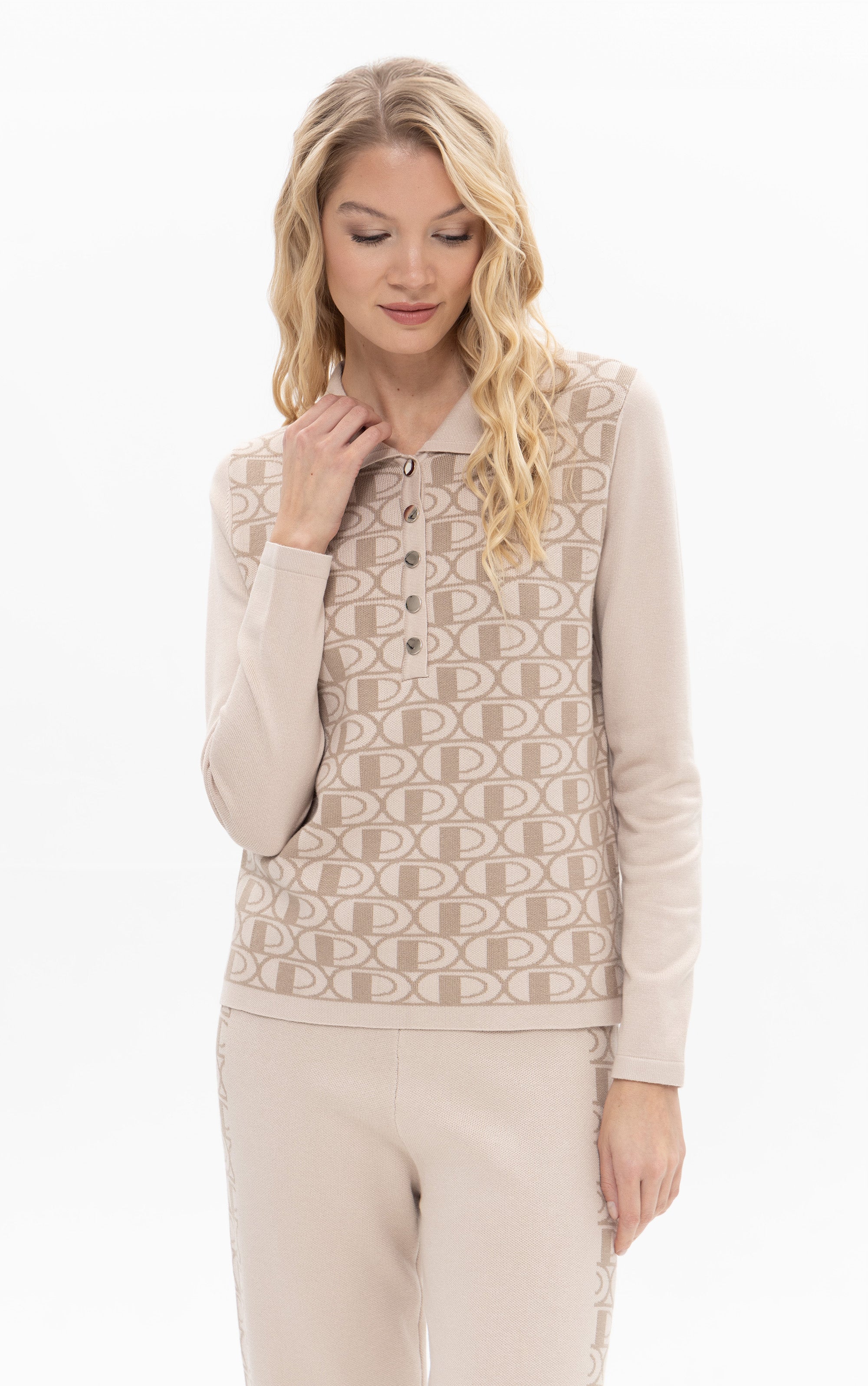 Pullover mit Polokragen und Logo
