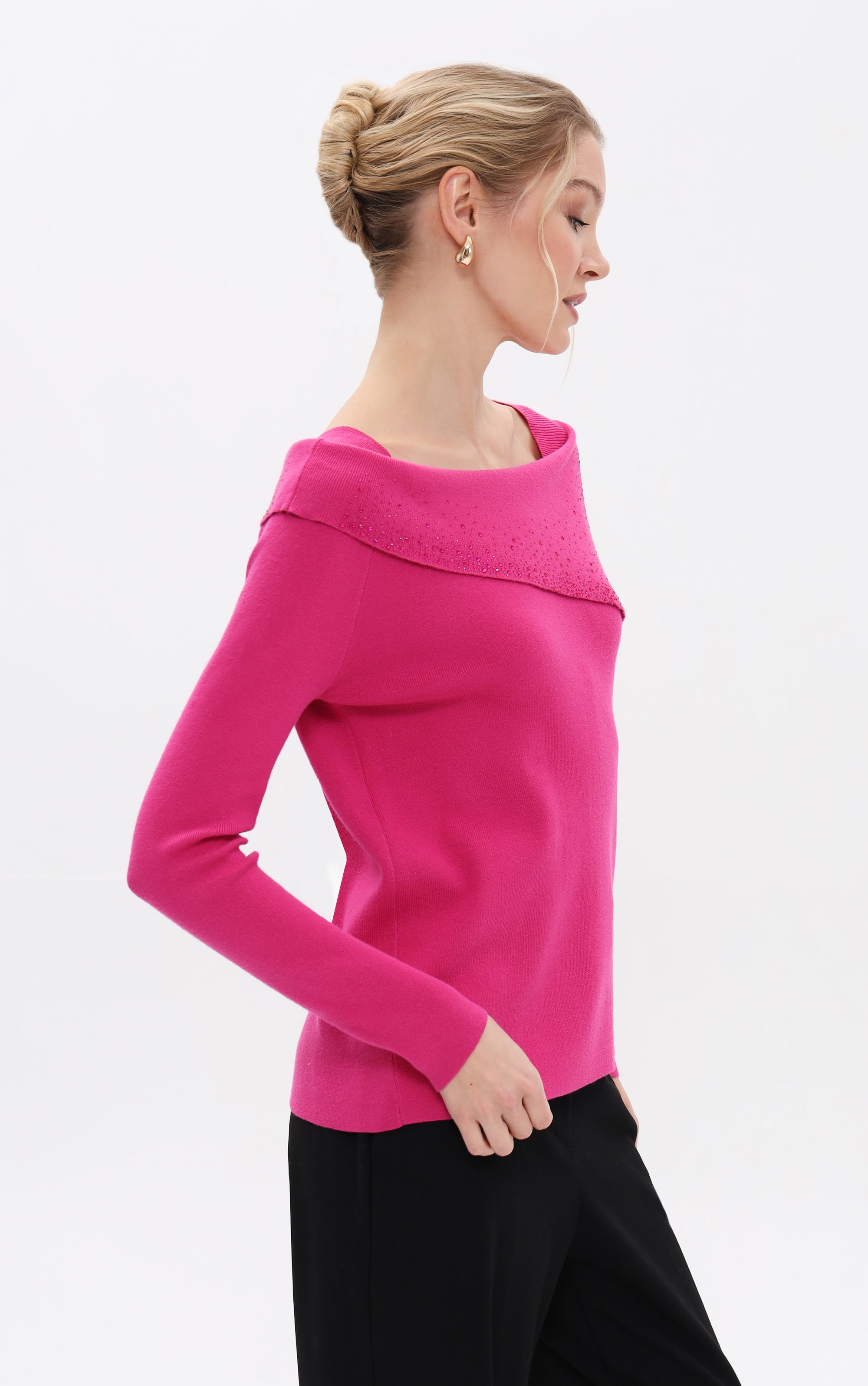 Off-Shoulder-Pullover mit Umschlagkragen