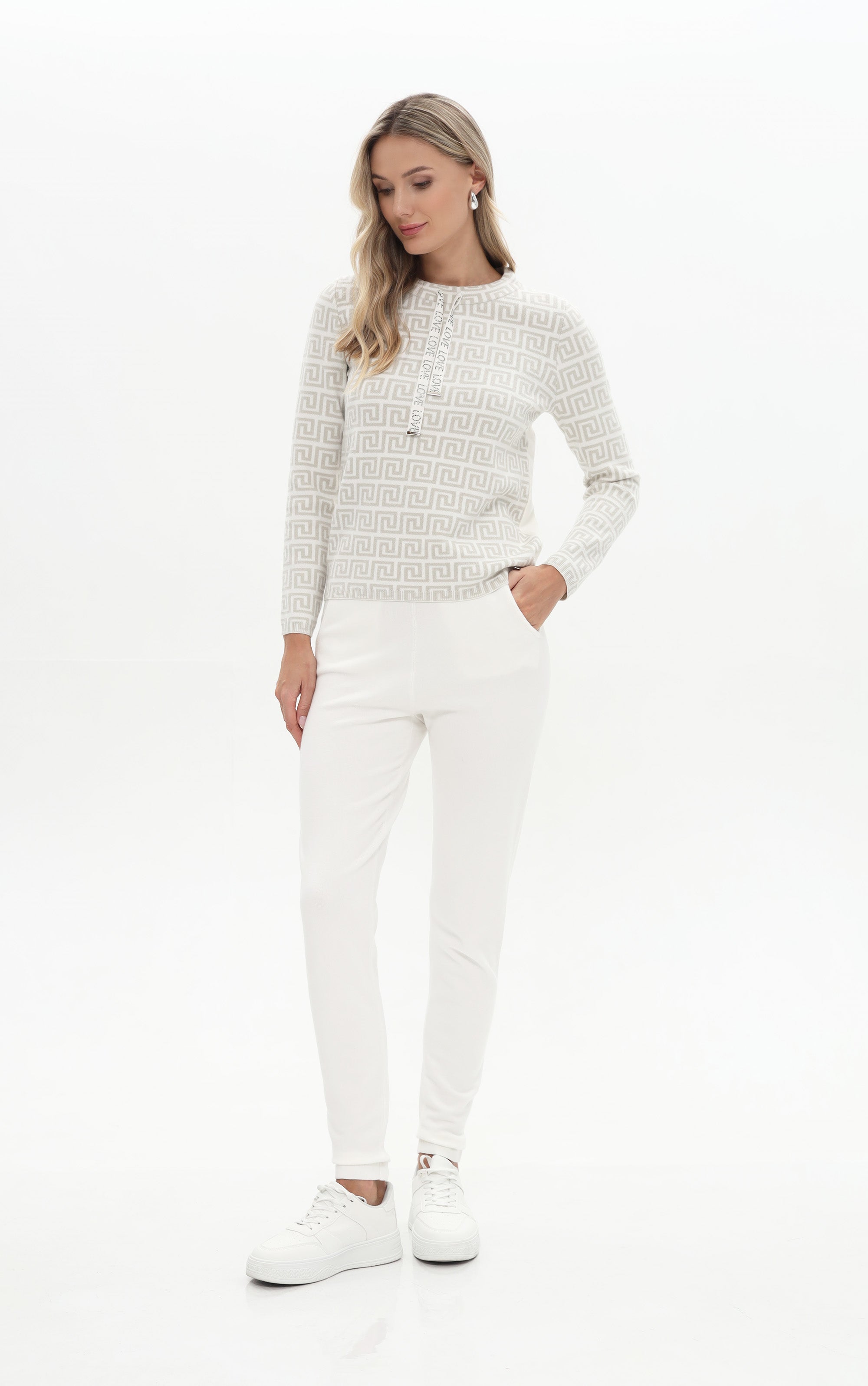 Pullover mit geometrischem Muster
