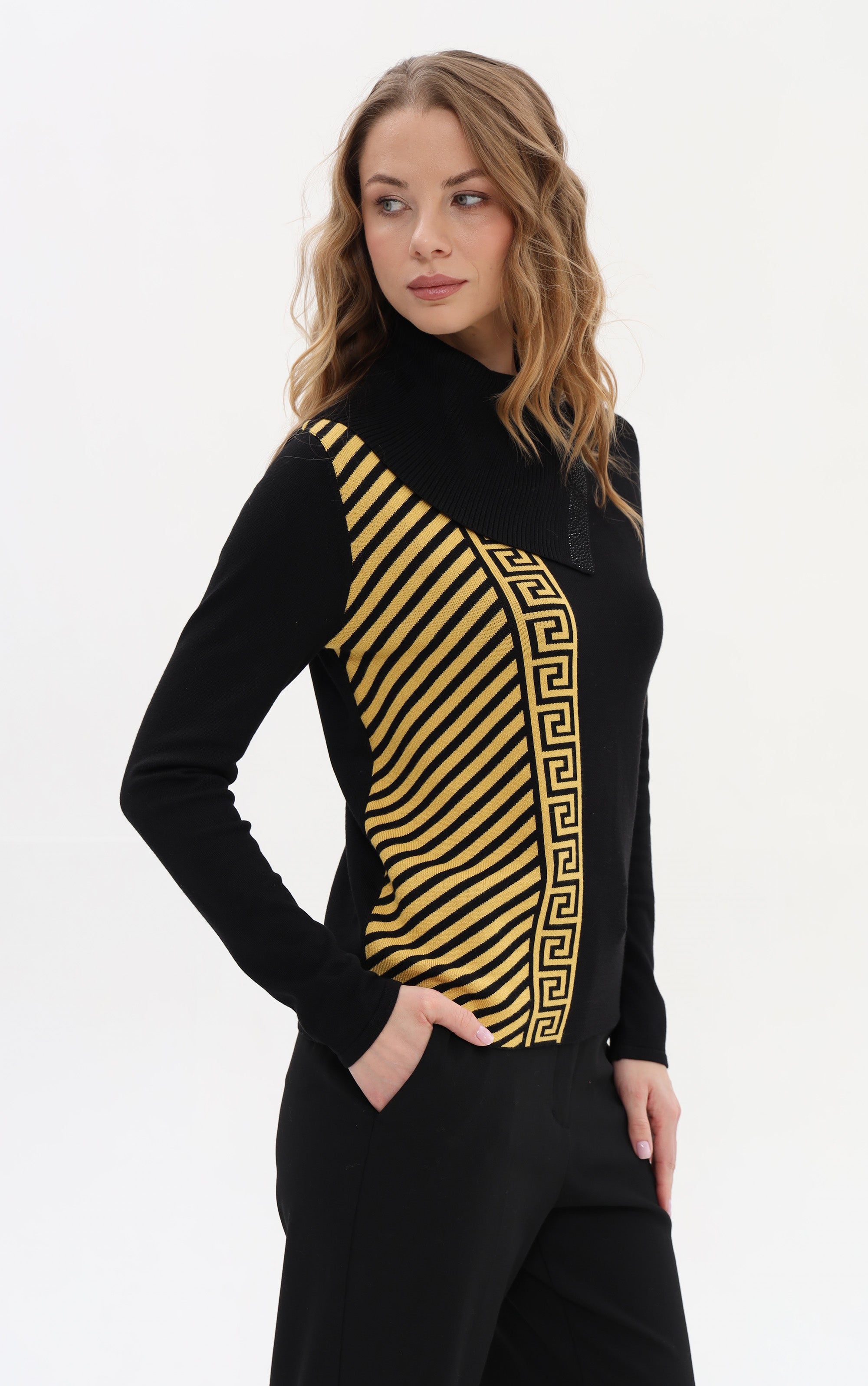 Strickpullover mit grafischem Muster