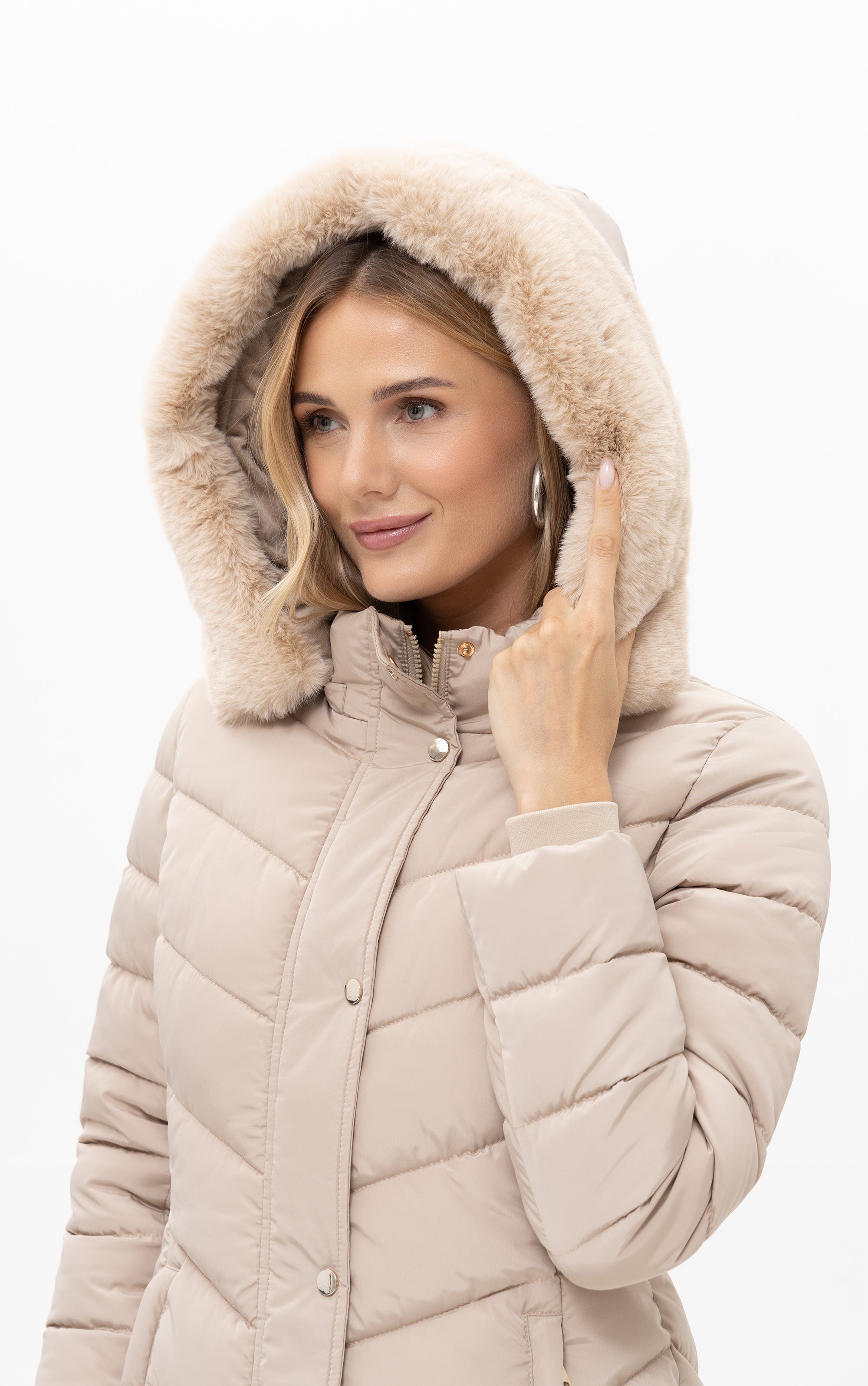 Lange Steppjacke mit Kapuze