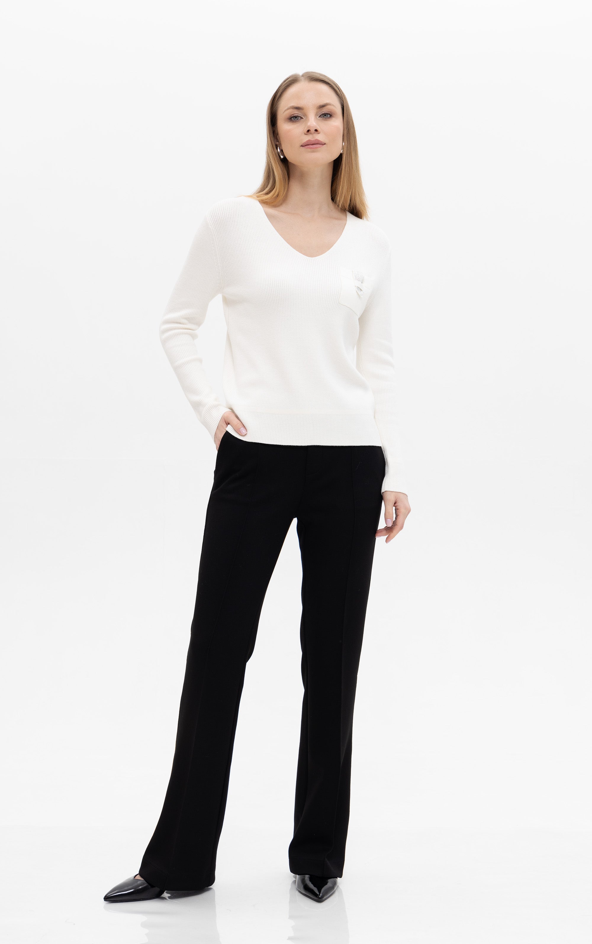 Pullover mit Tasche und Glitzer-Detail