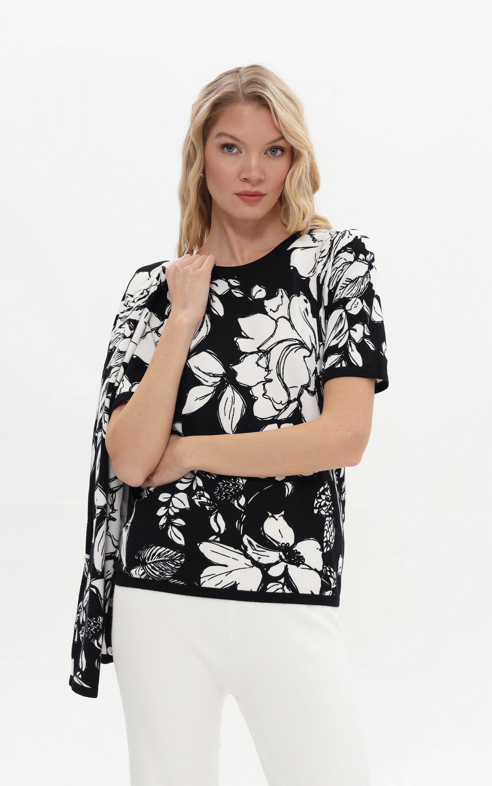 Twinset mit grafischen Blumenmuster