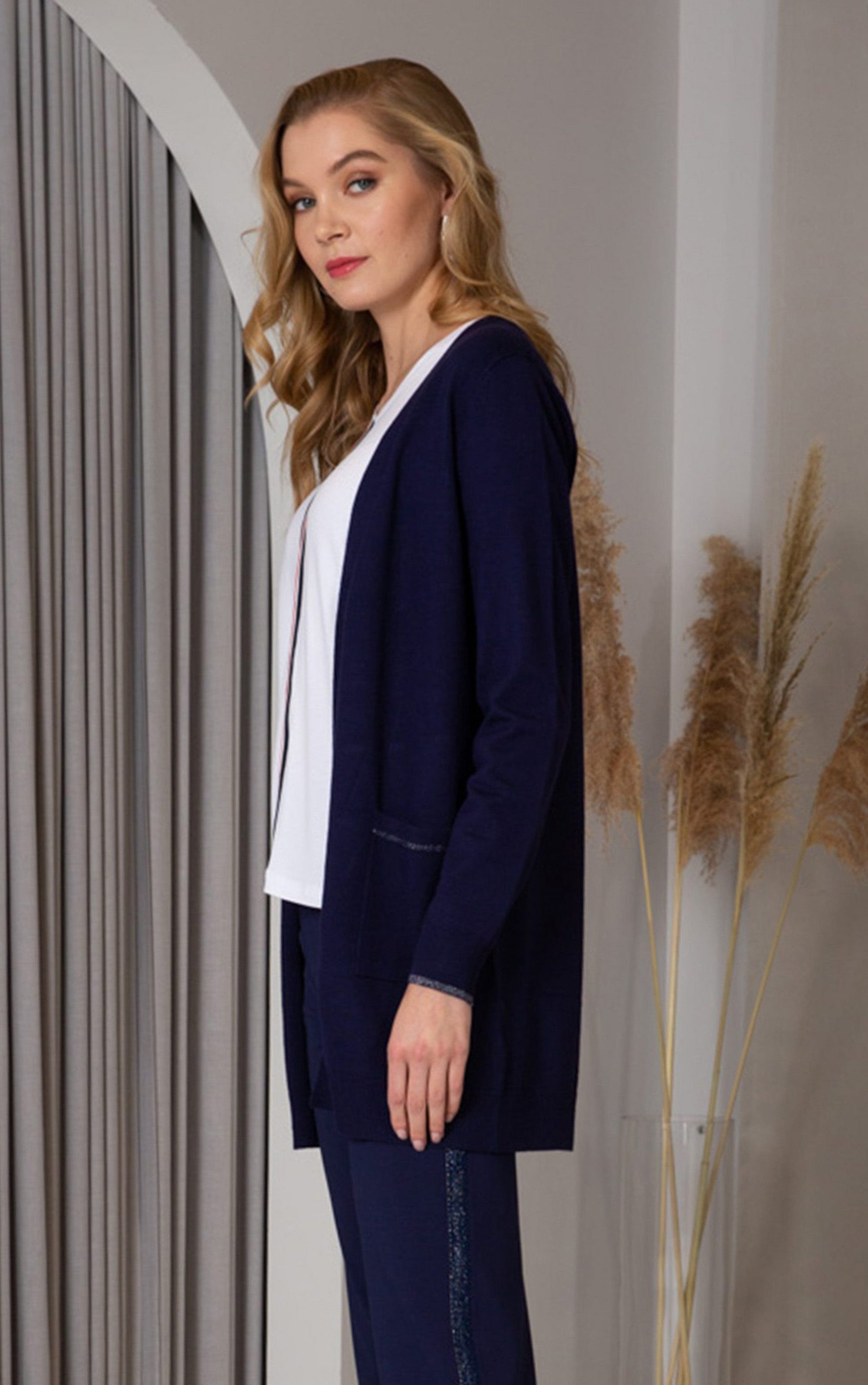 Strickjacke mit Glitzer-Details