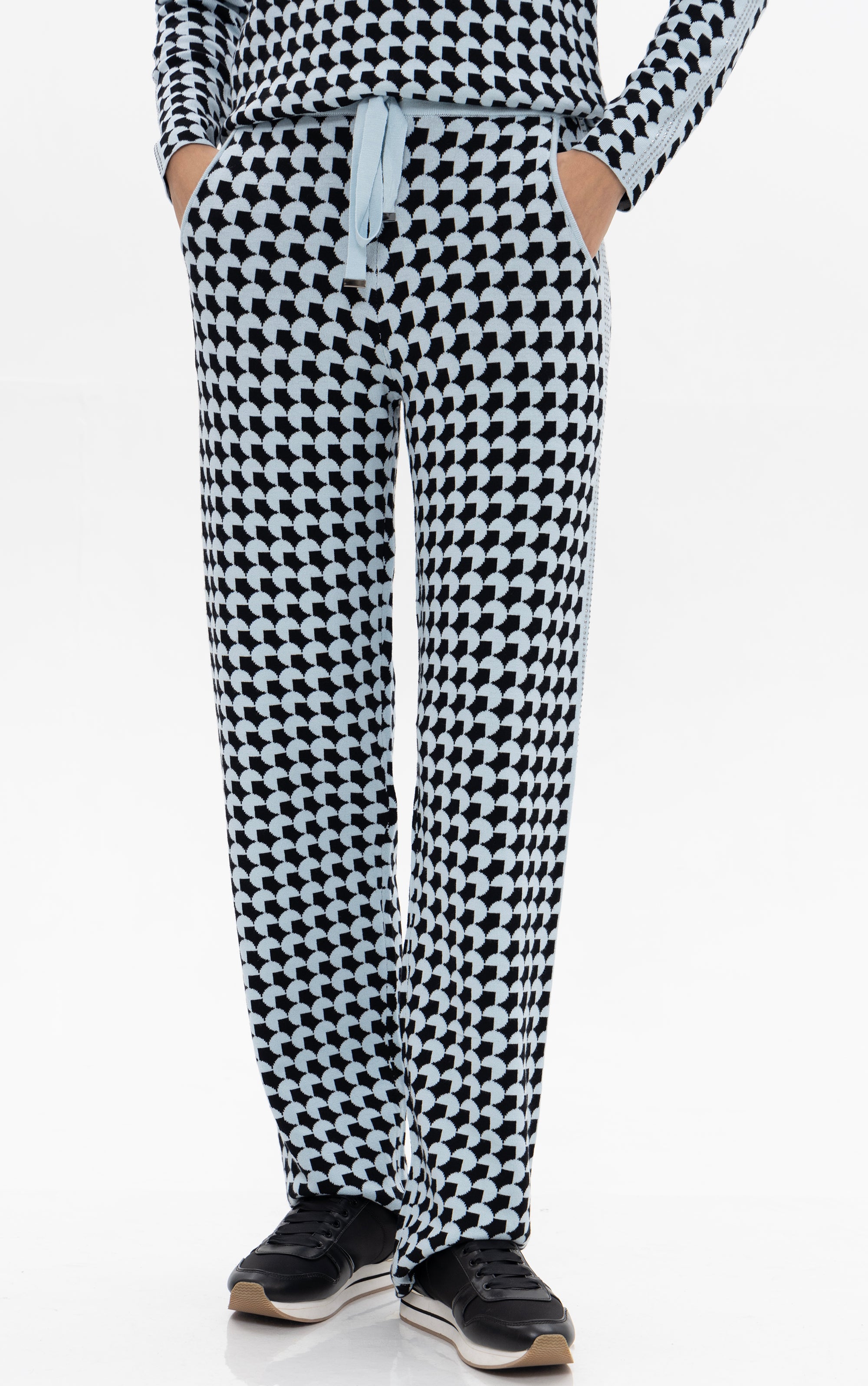 Strickhose mit geometrischem Allover-Muster