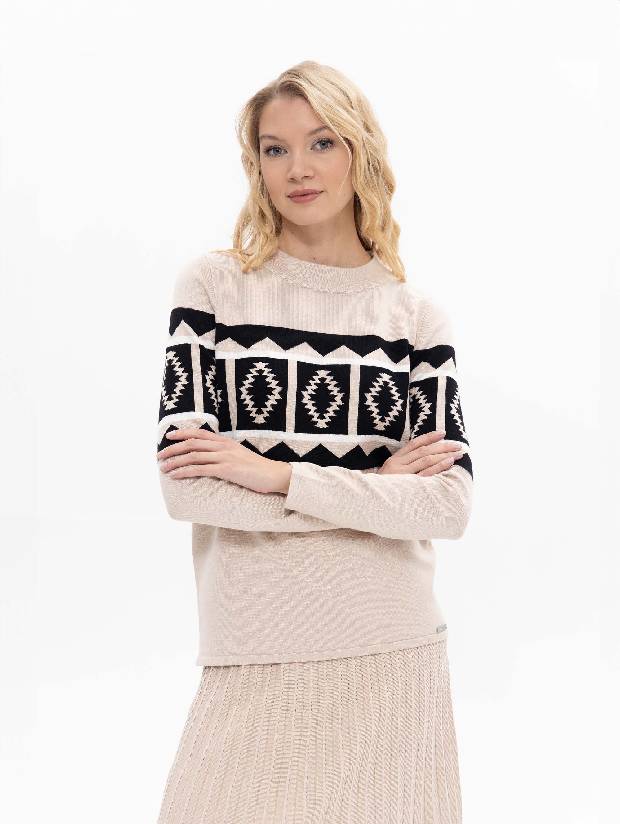 Norwegerpullover mit Stehkragen