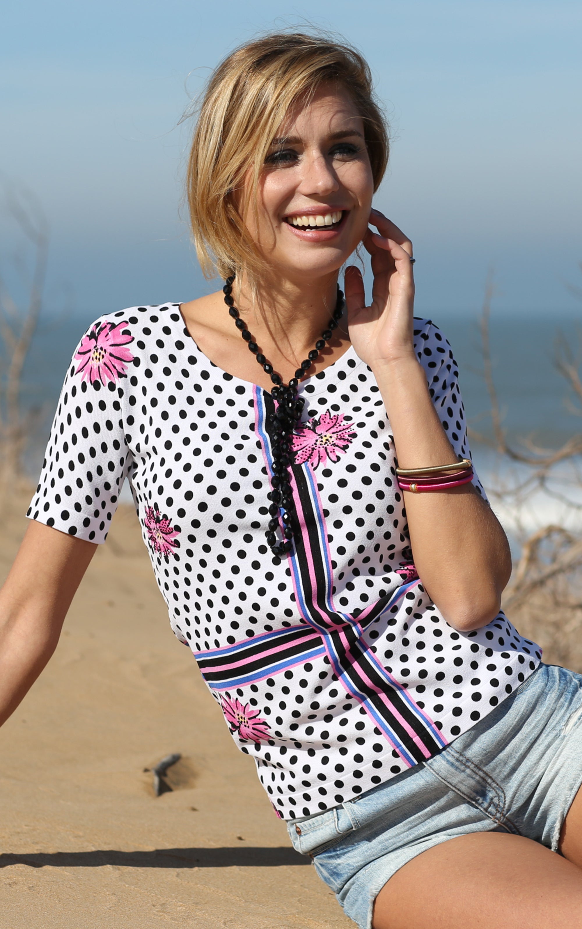 T-Shirt mit Punkten und Streifendetail
