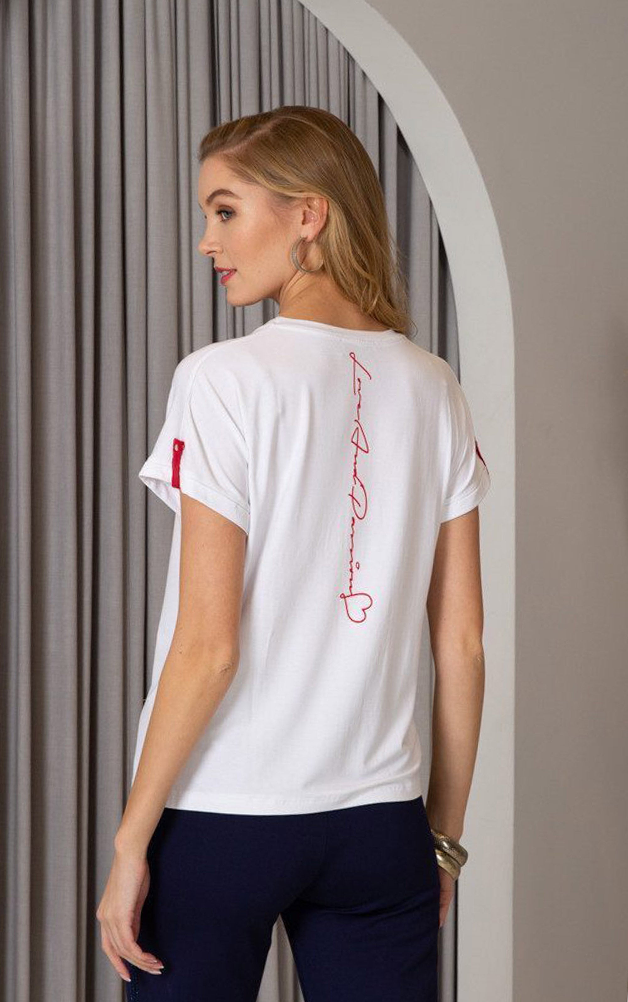 T-Shirt mit Schriftzug und Streifendetail