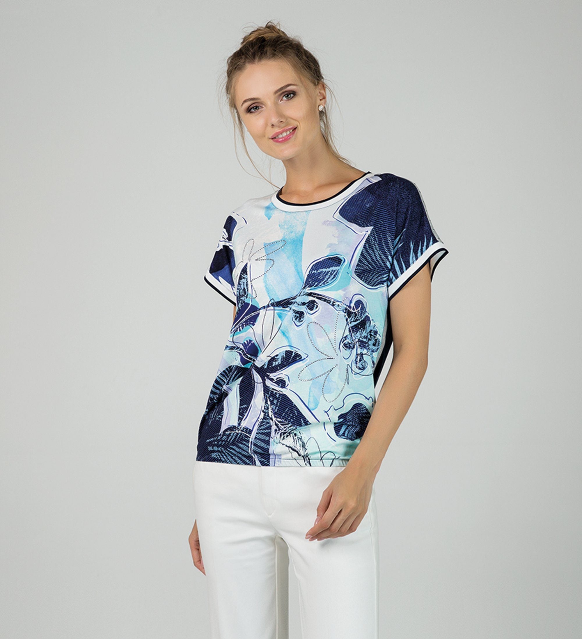 T-Shirt mit abstraktem Print