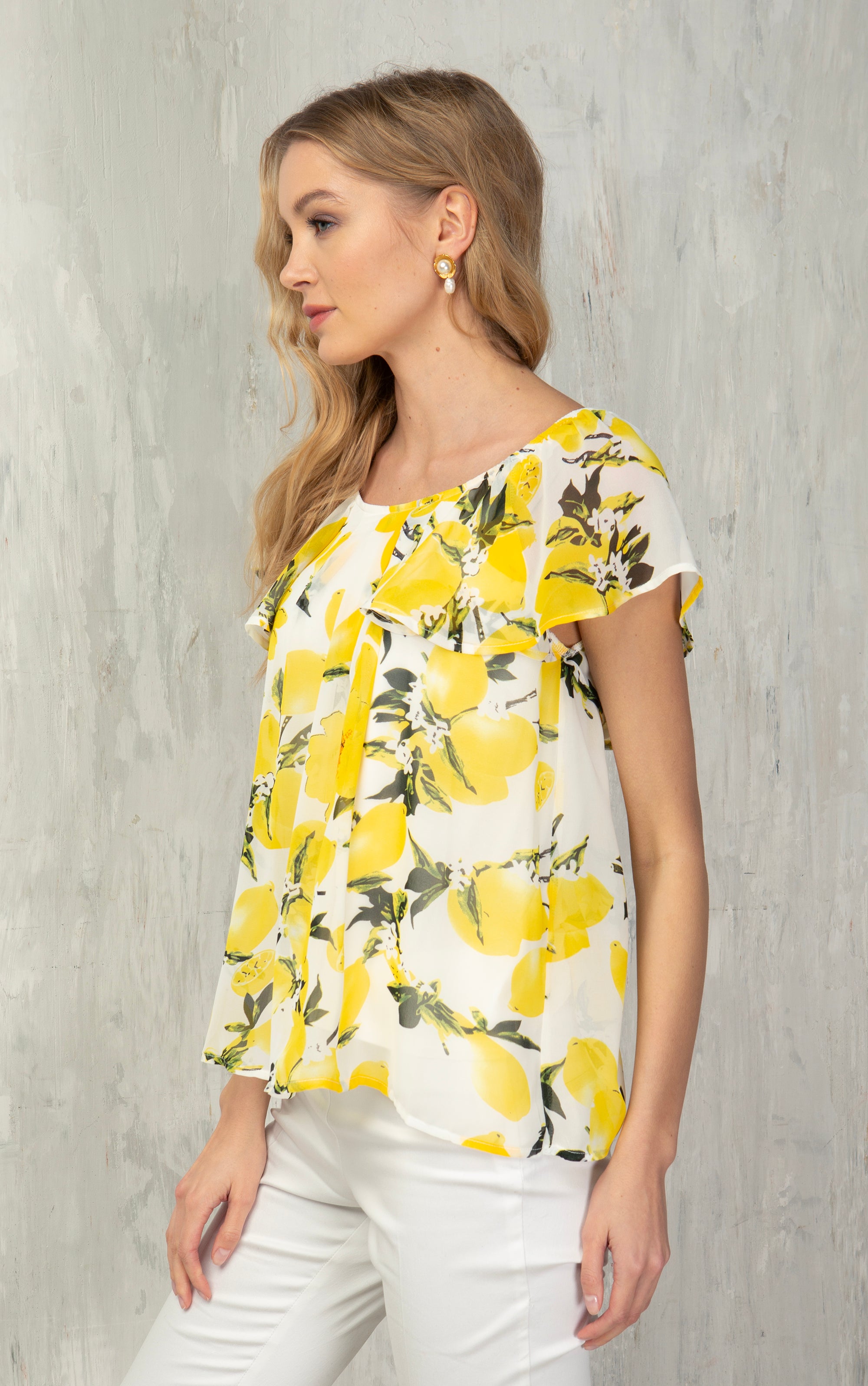 Chiffontunika mit Zitronenprint