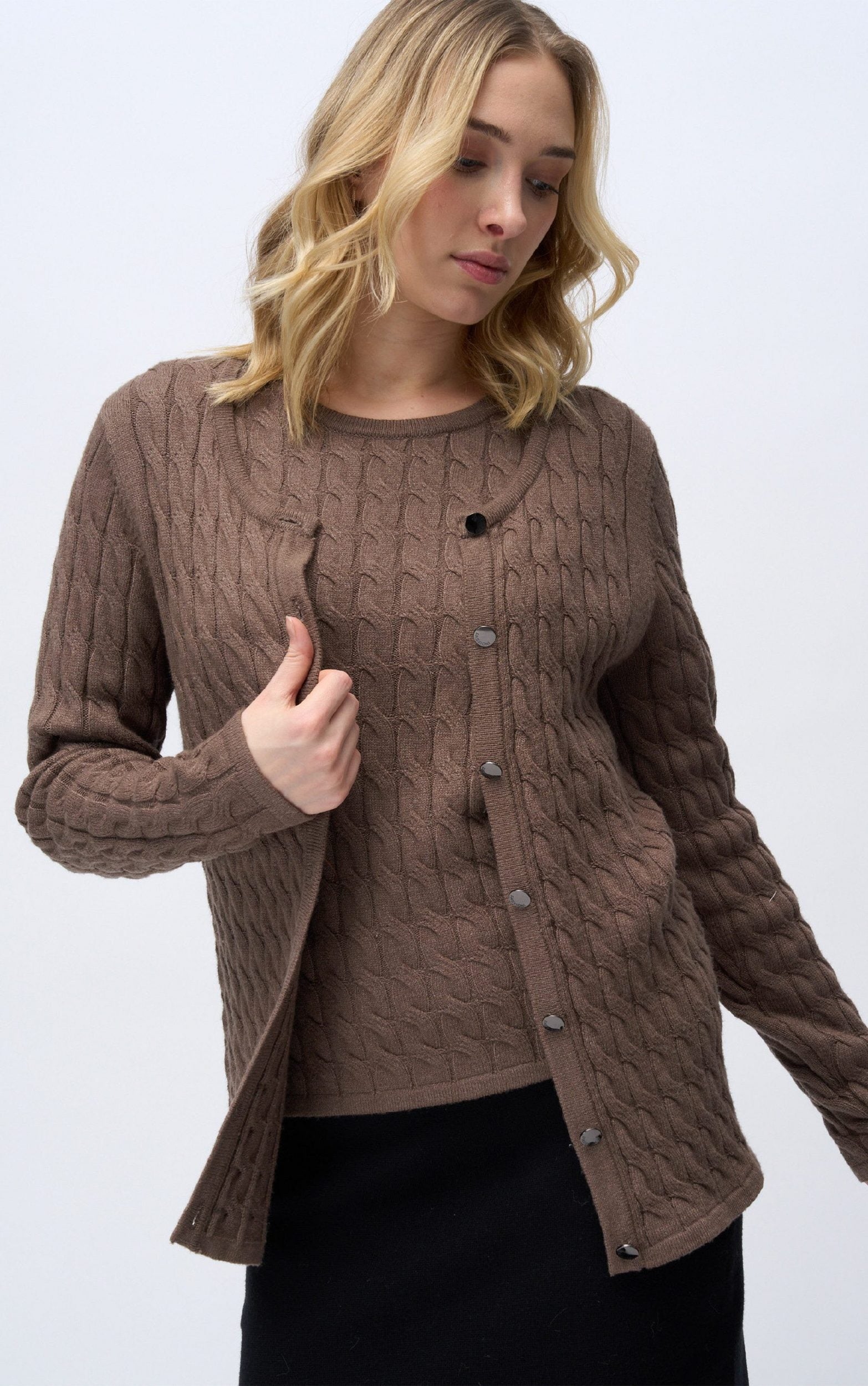 Twinset mit Zopfmuster