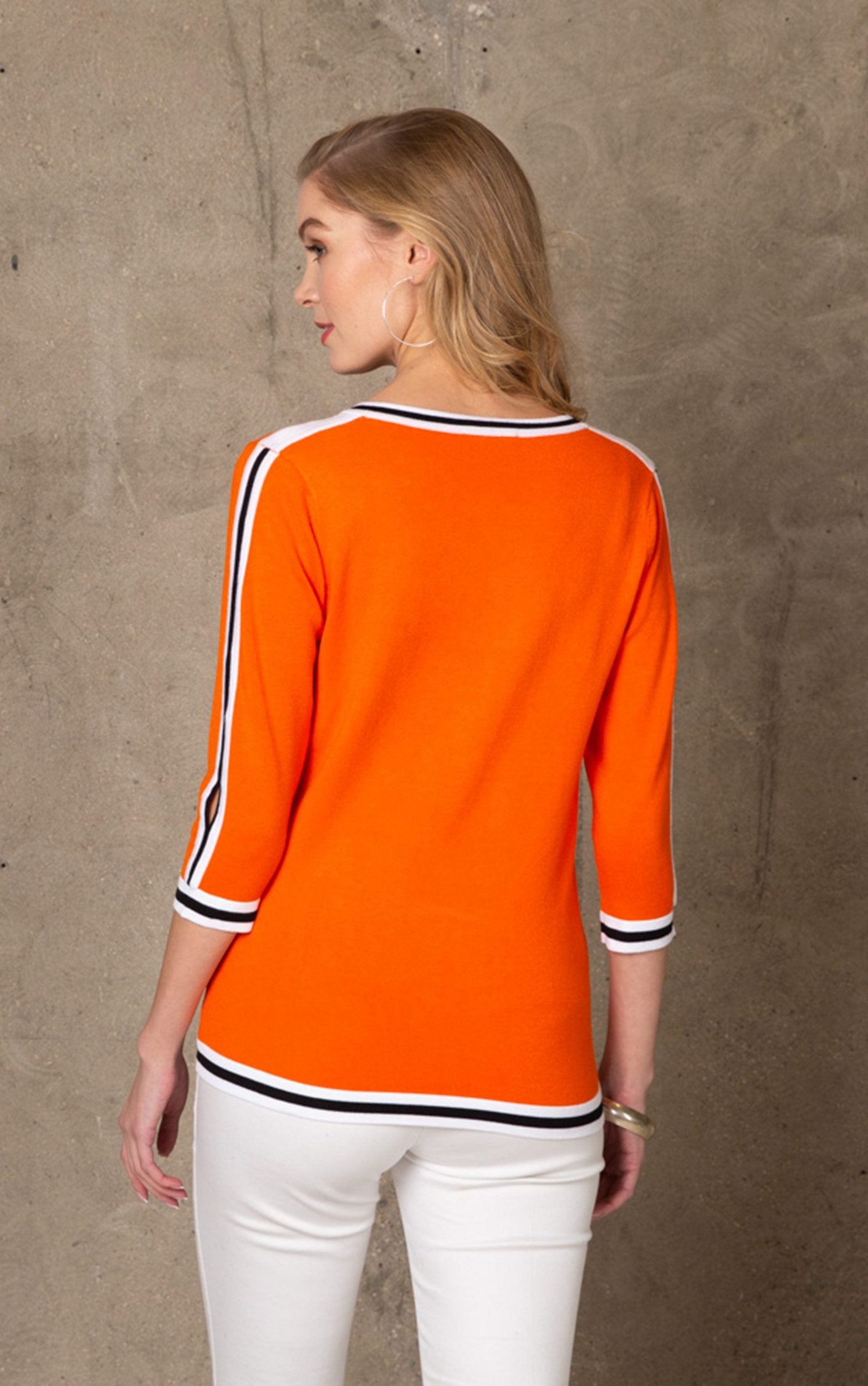 Pullover mit Kontrast Details