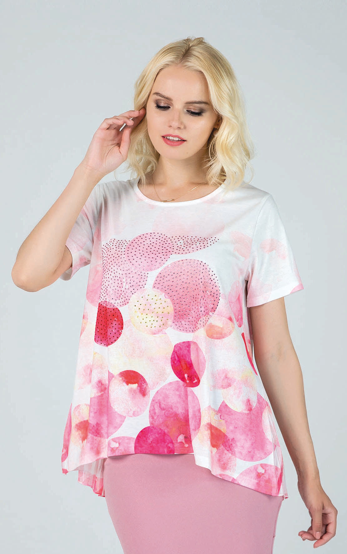 T-Shirt in Rosa mit Strasssteinen und Kreisustern