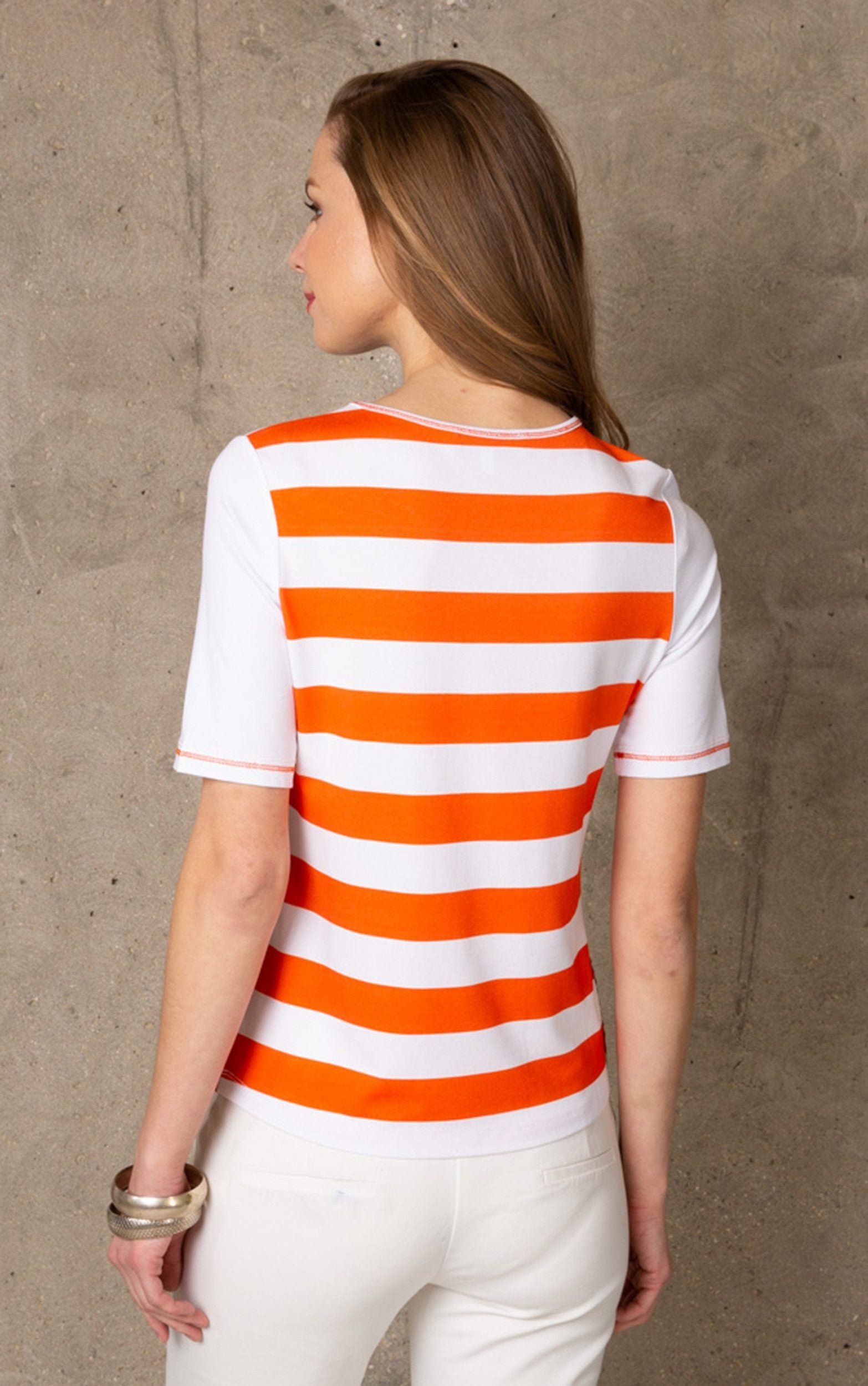 T-Shirt mit Print und Nieten-Details