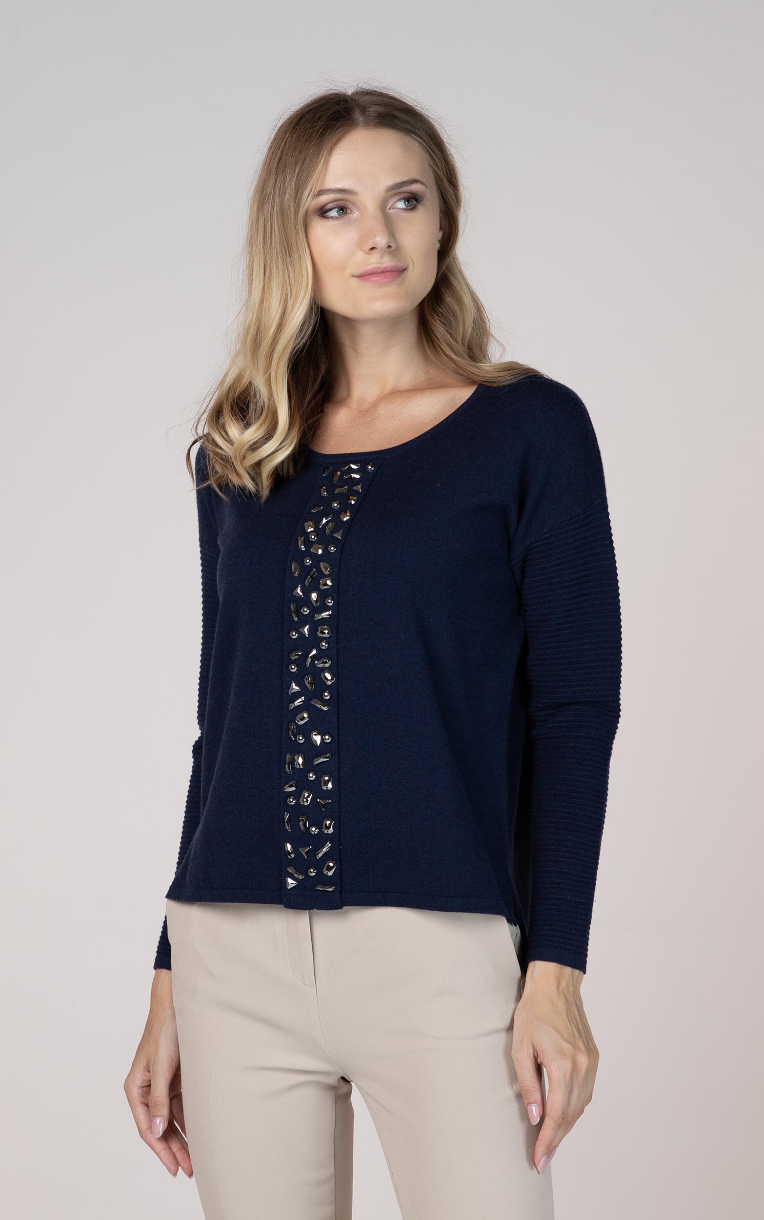 Strickpullover mit Strassdetails