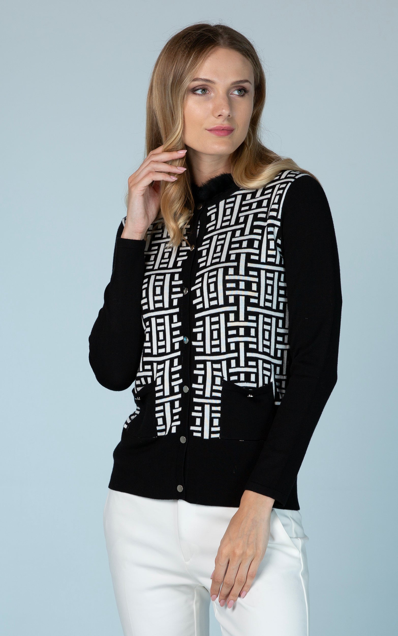 Twinset mit geometrischem Muster