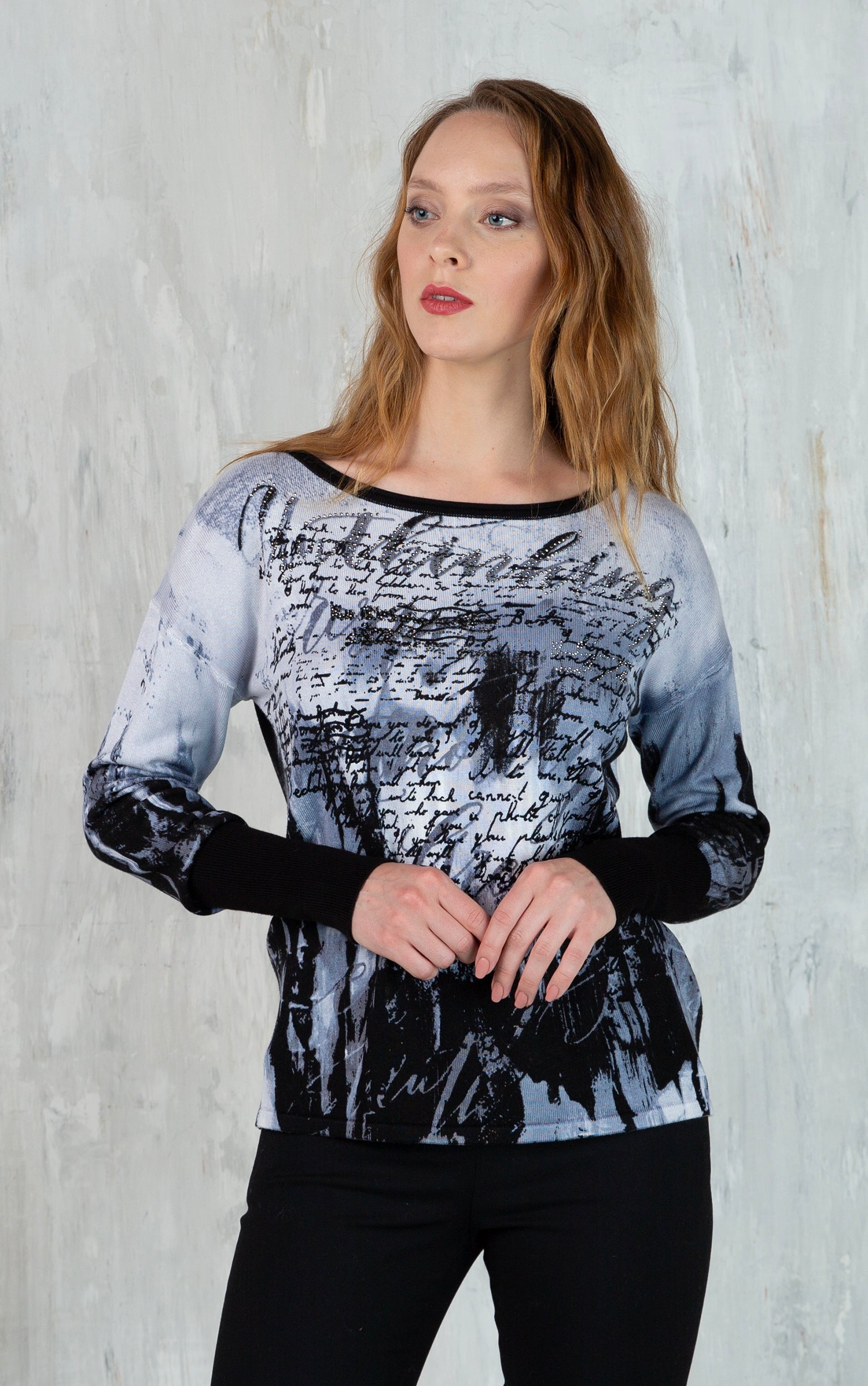 Strickpullover mit geschichtetem Schriftmuster