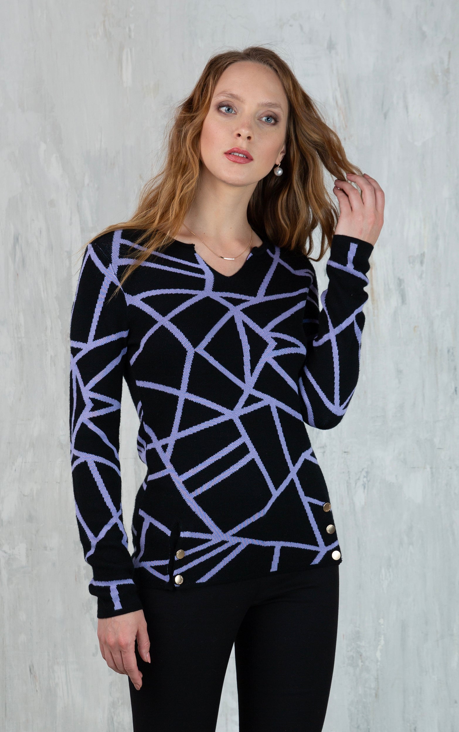 Strickpullover mit grafischem geometrischem Lila-Print