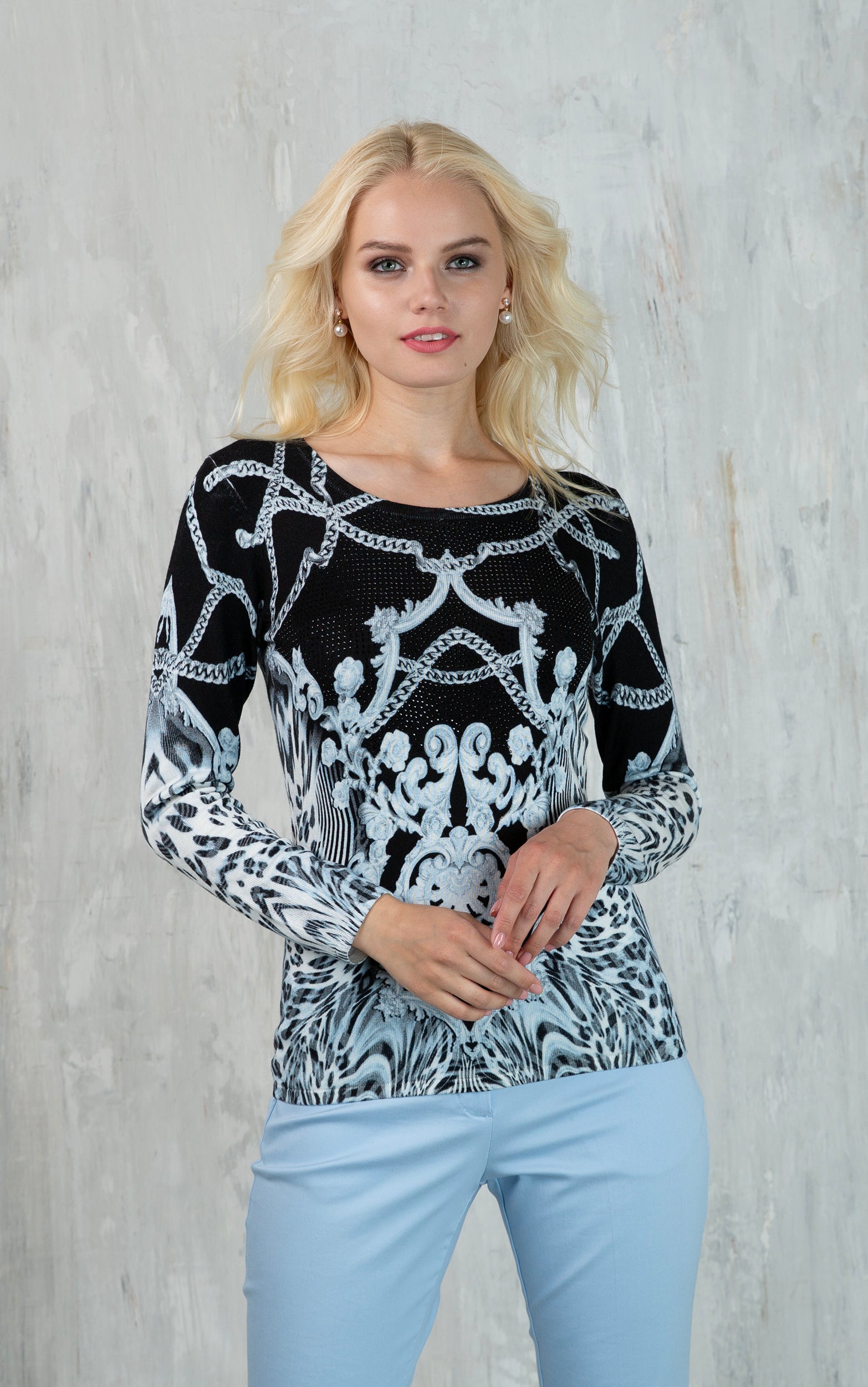 Strickpullover mit dekorativem Muster