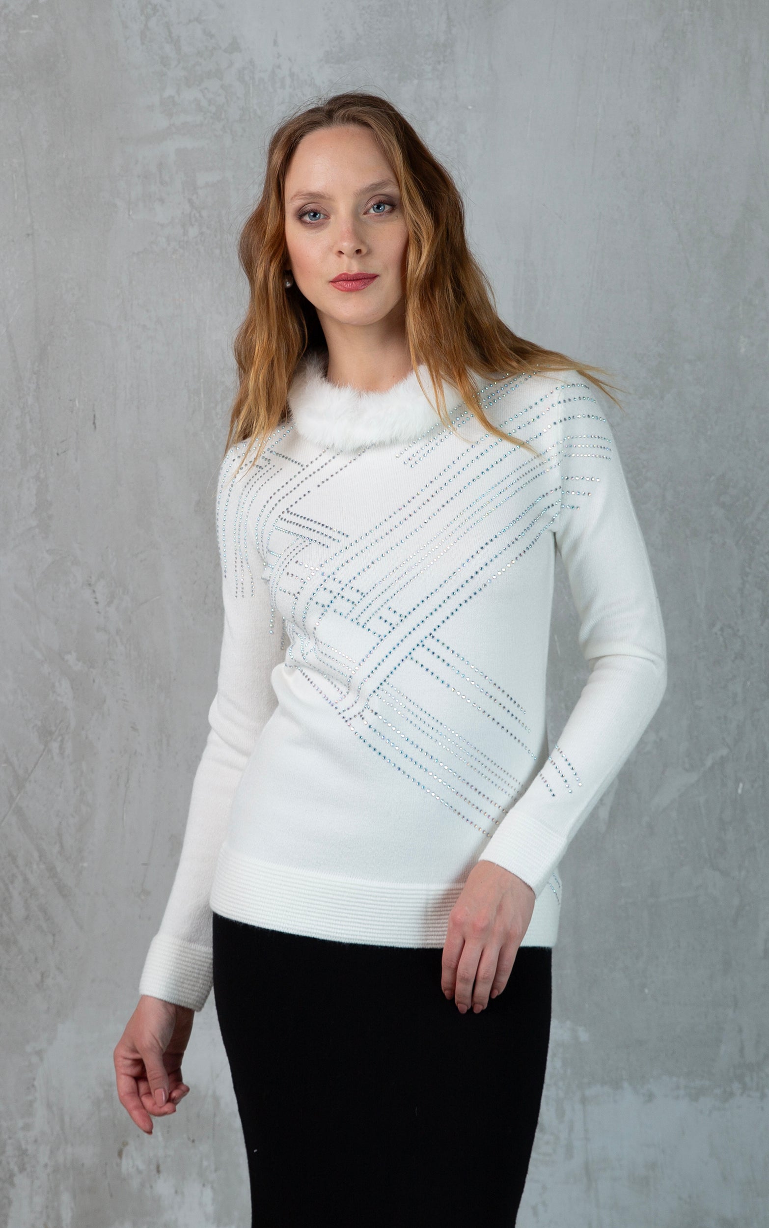 Pullover mit Glitzermuster und Pelzbesatz
