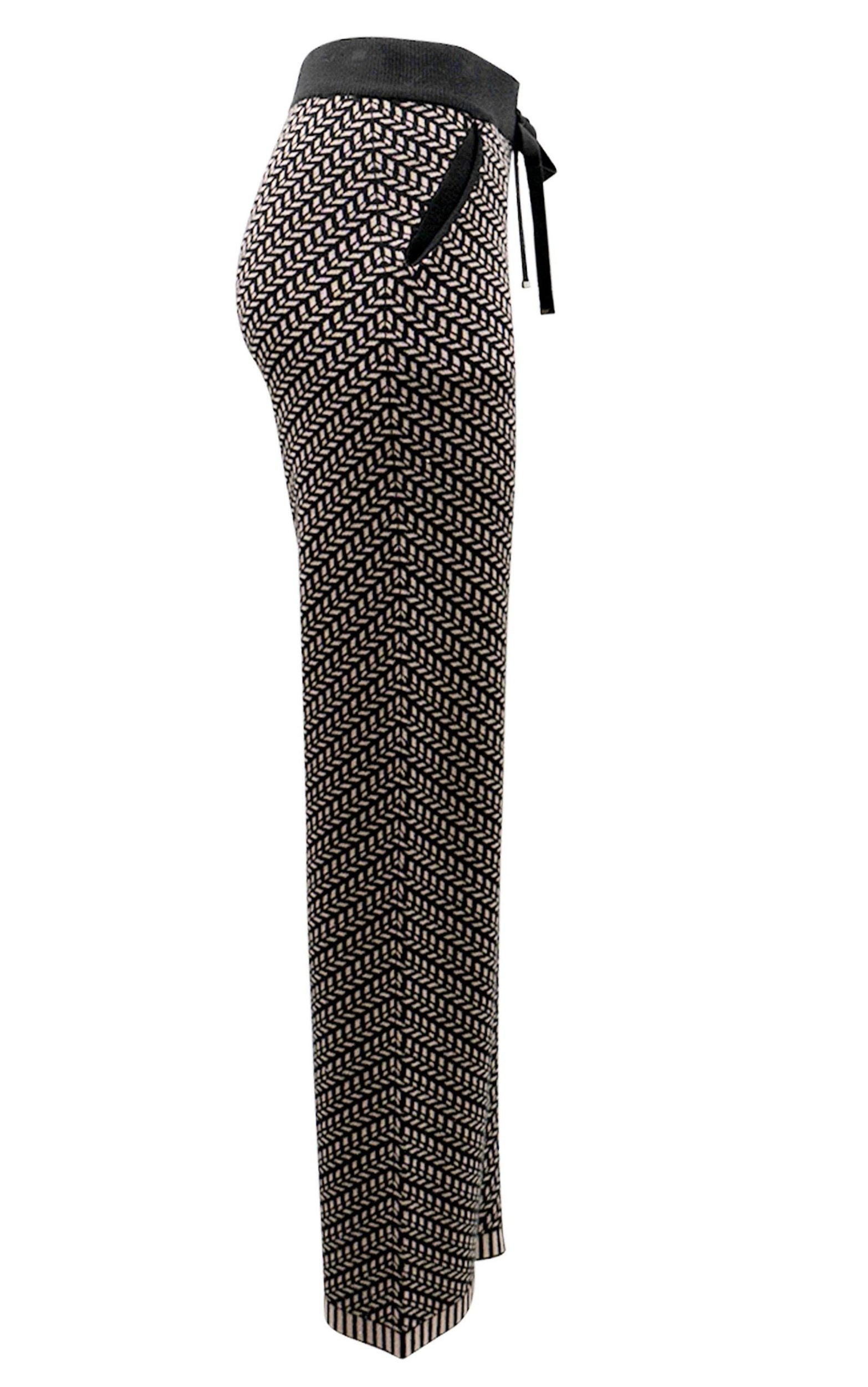 Strickhose Strick-Hose mit stylischem Fischgrätenmuster