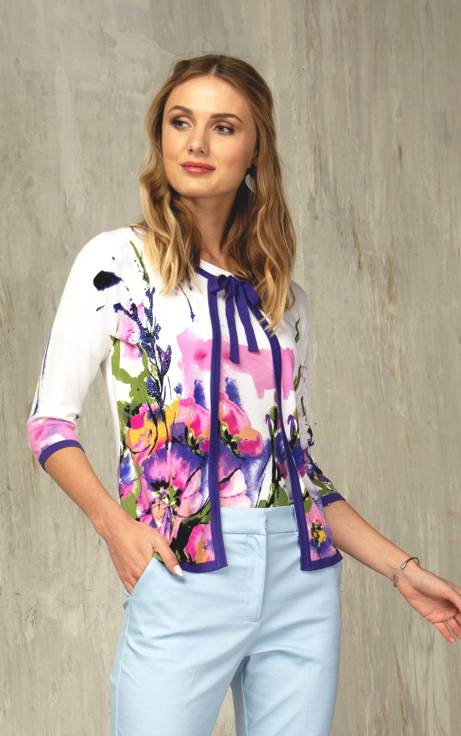 Twinset mit Blumenprint und Bindedetail