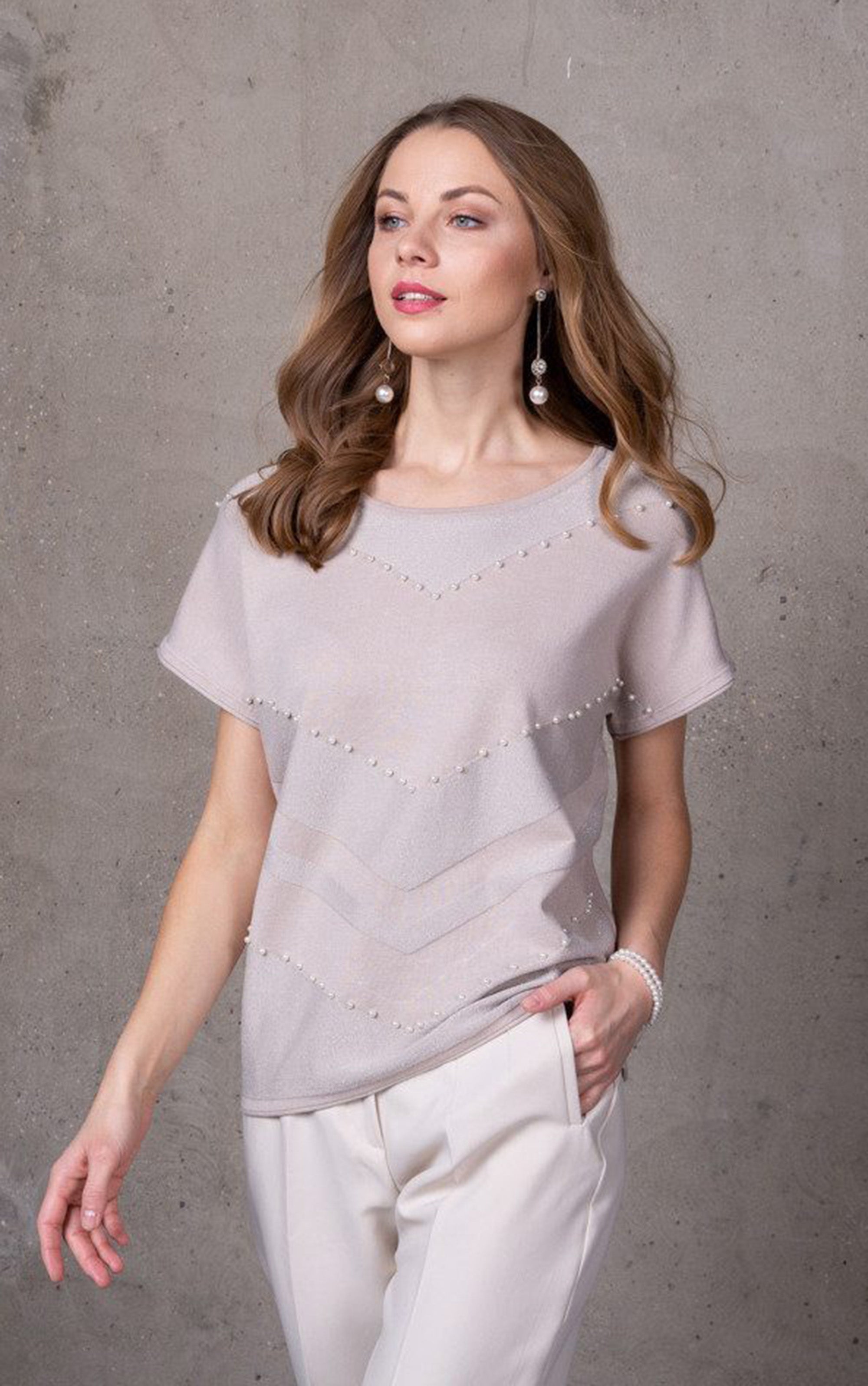 T-Shirt mit Perlen