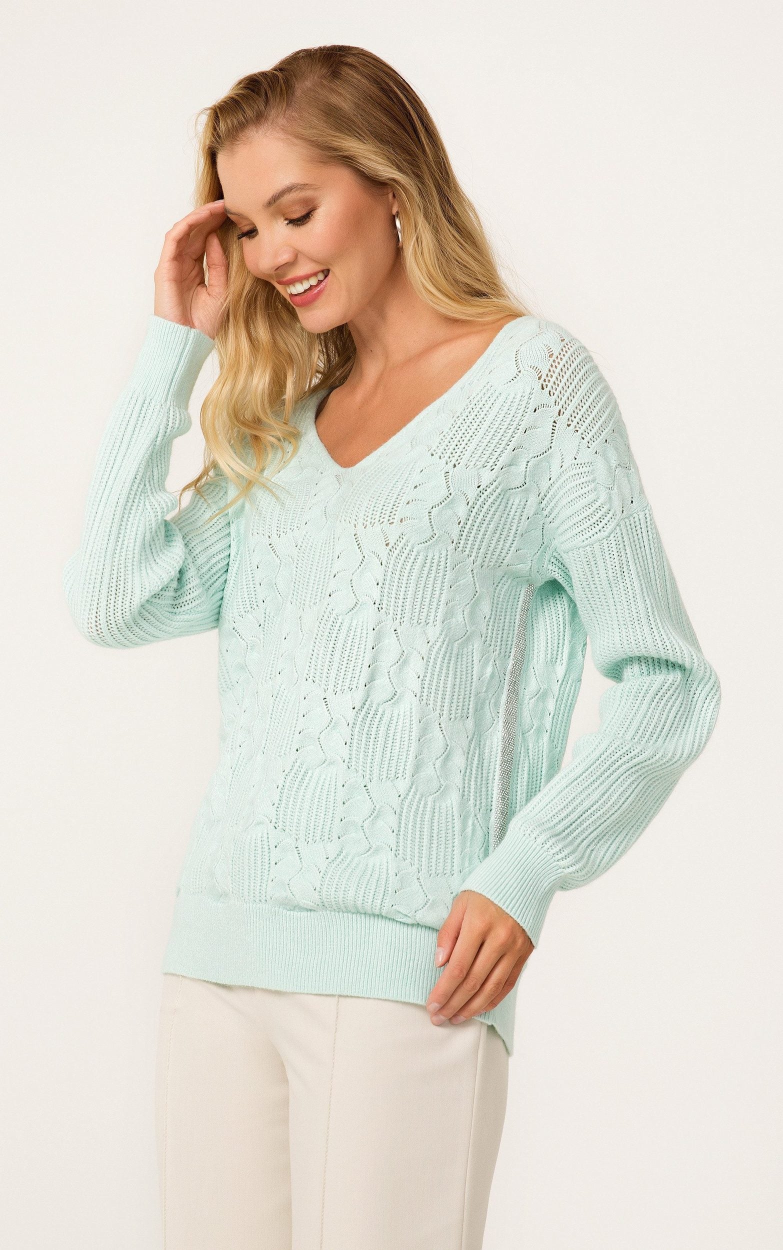 Strickpullover Strukturstrick und Strassdetails