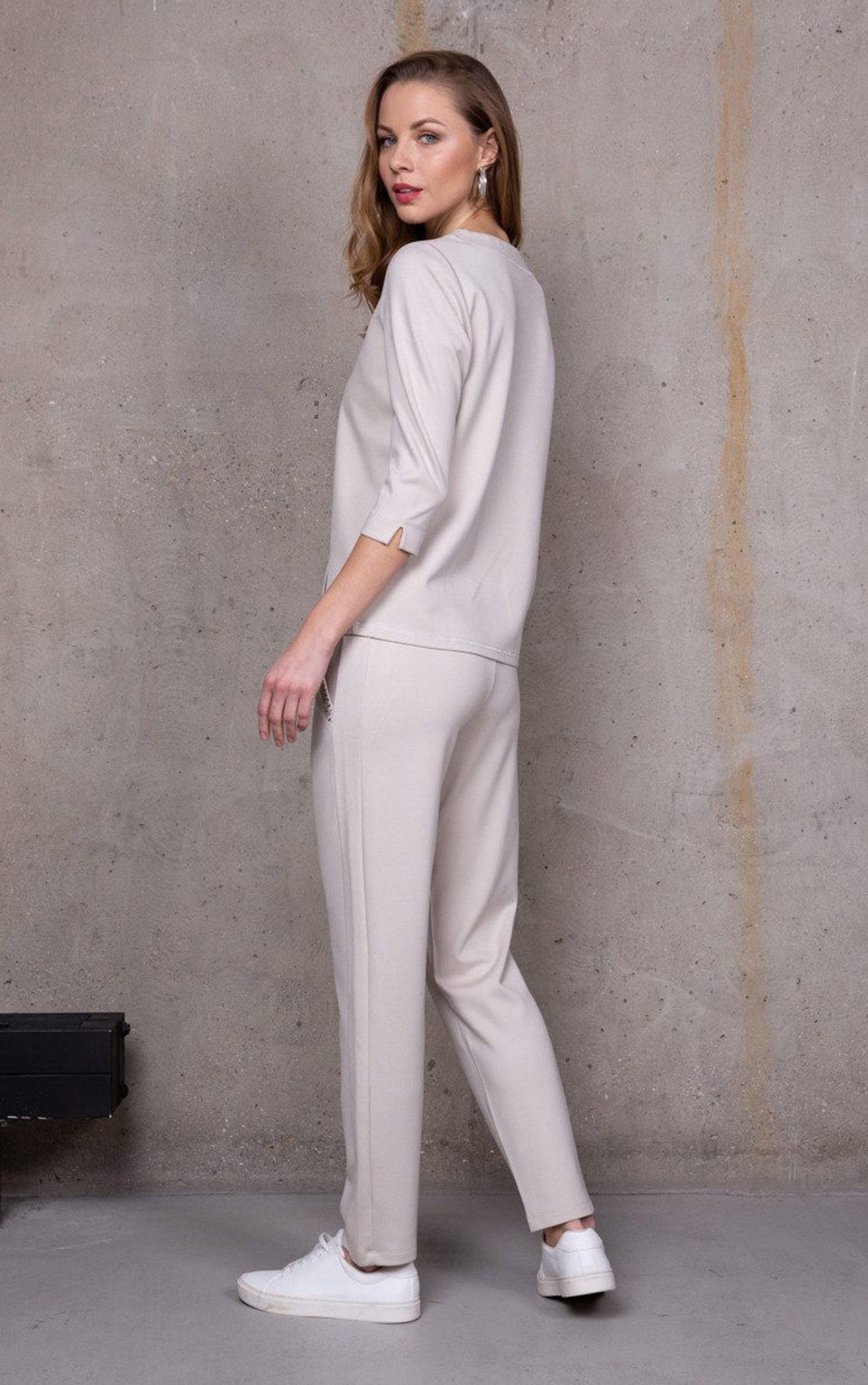 Sweatpants mit Ziersteinen