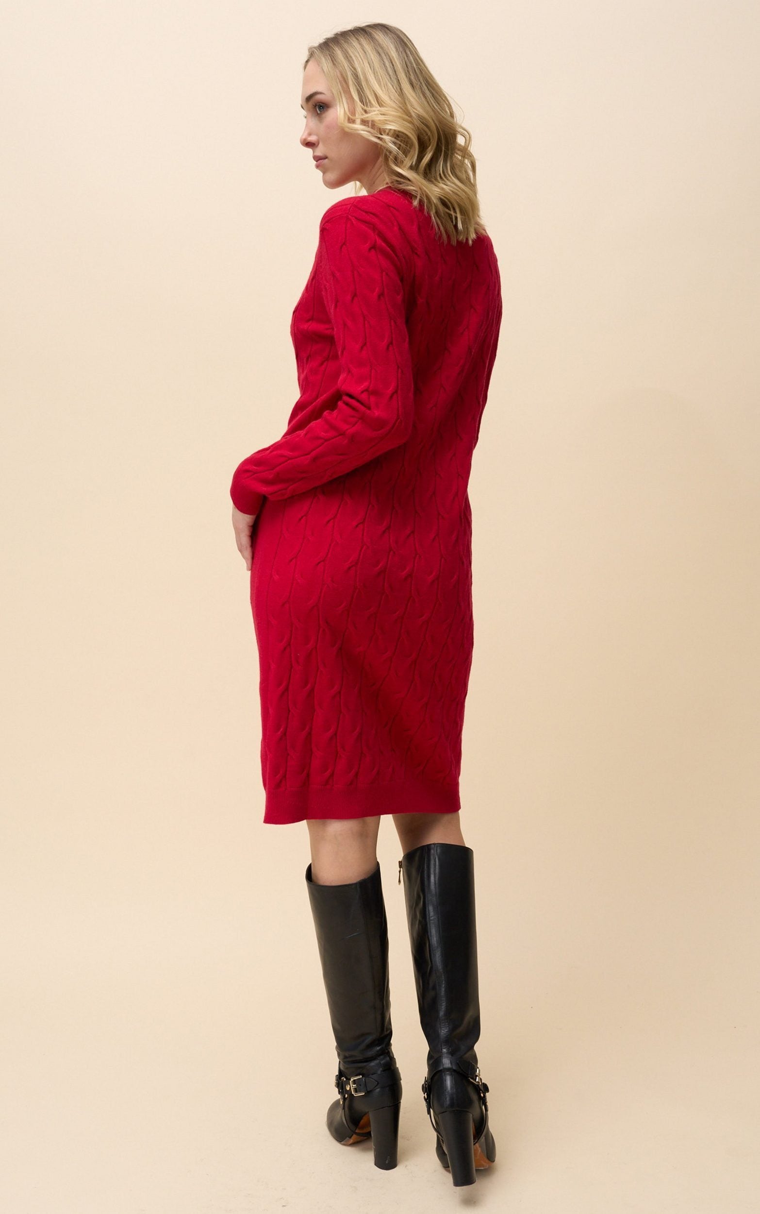 Strickkleid mit Zopfmuster