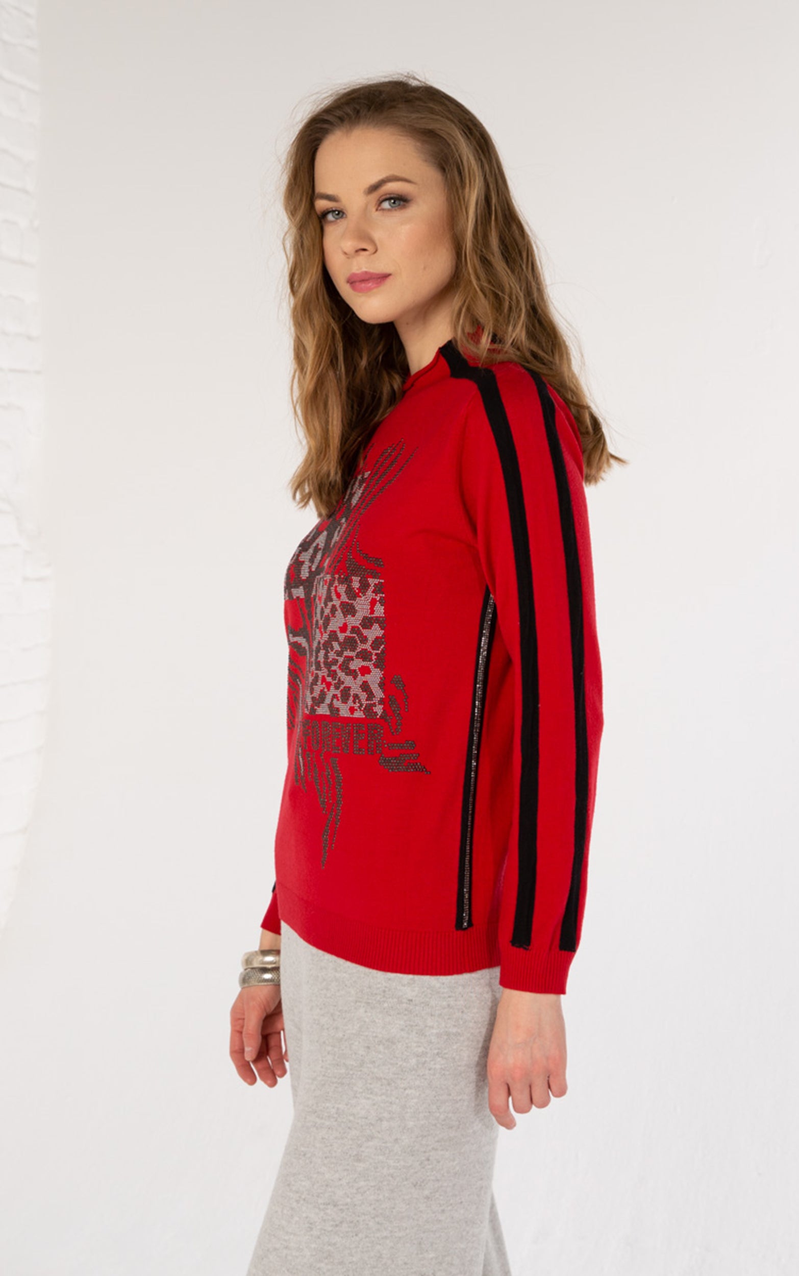 Strickpullover in Rot mit Leopardenmuster und „My Love Forever“-Schriftzug