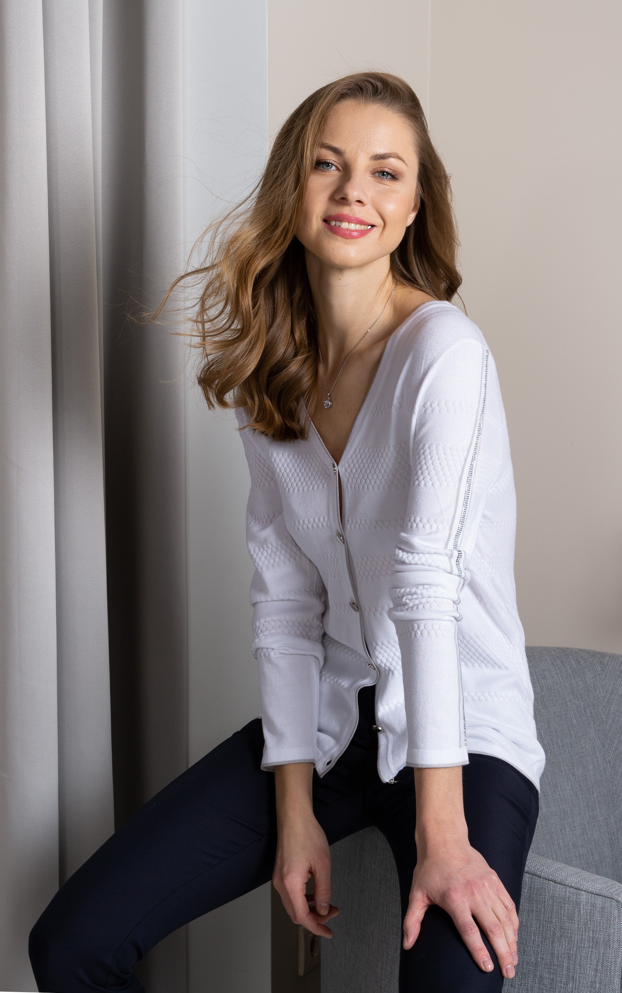 Strukturierter Cardigan mit Glitzerdetails
