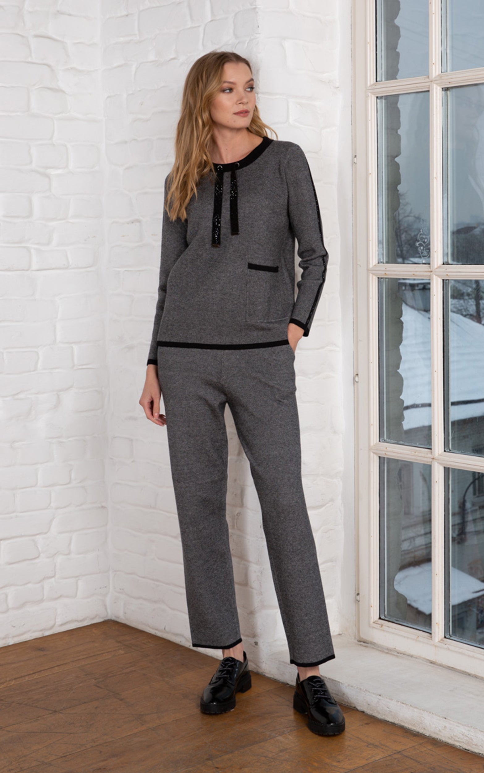 Strickhose in Grau mit Kordelzug
