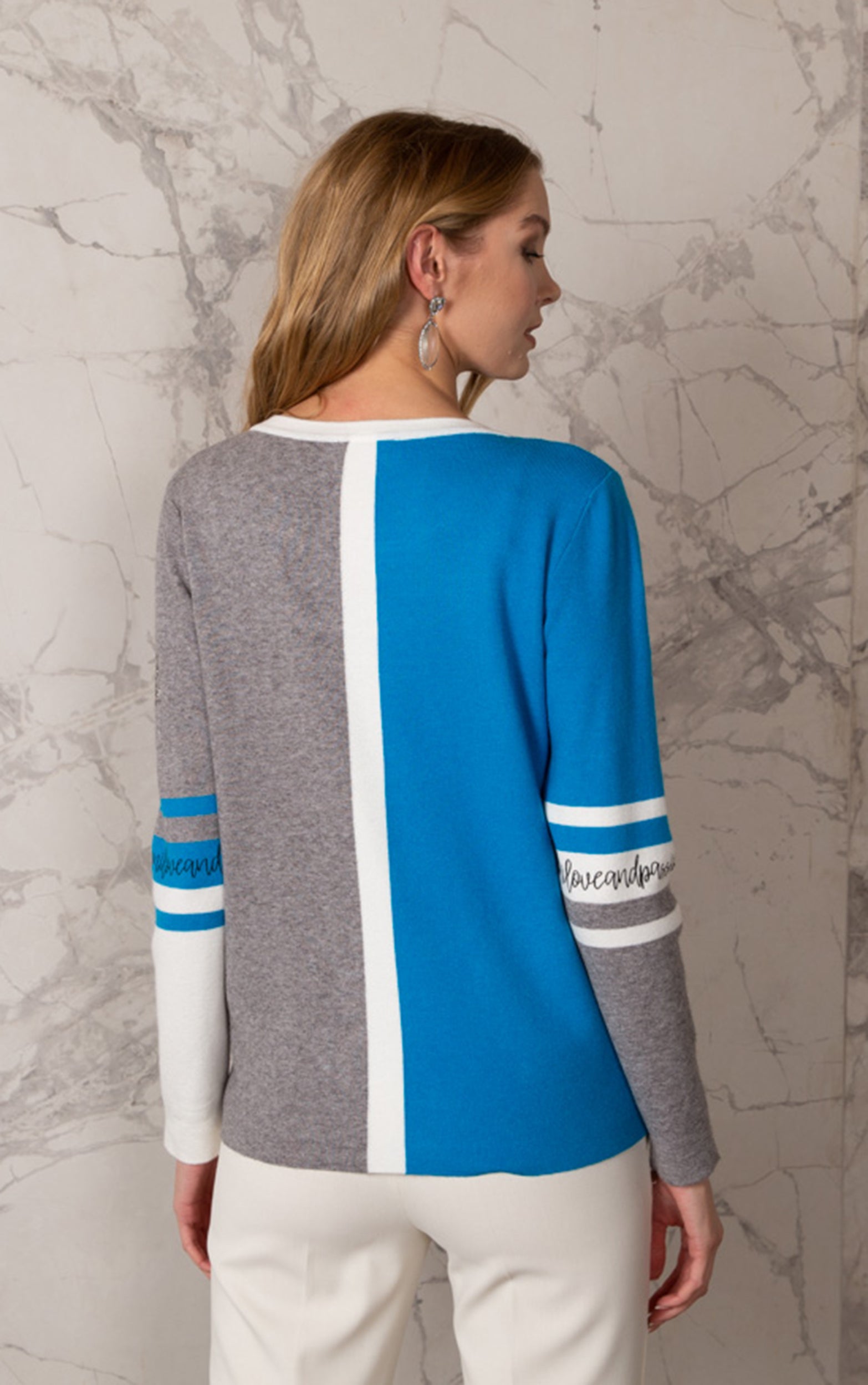 Strickpullover im Color Block-Design mit Strassstreifen
