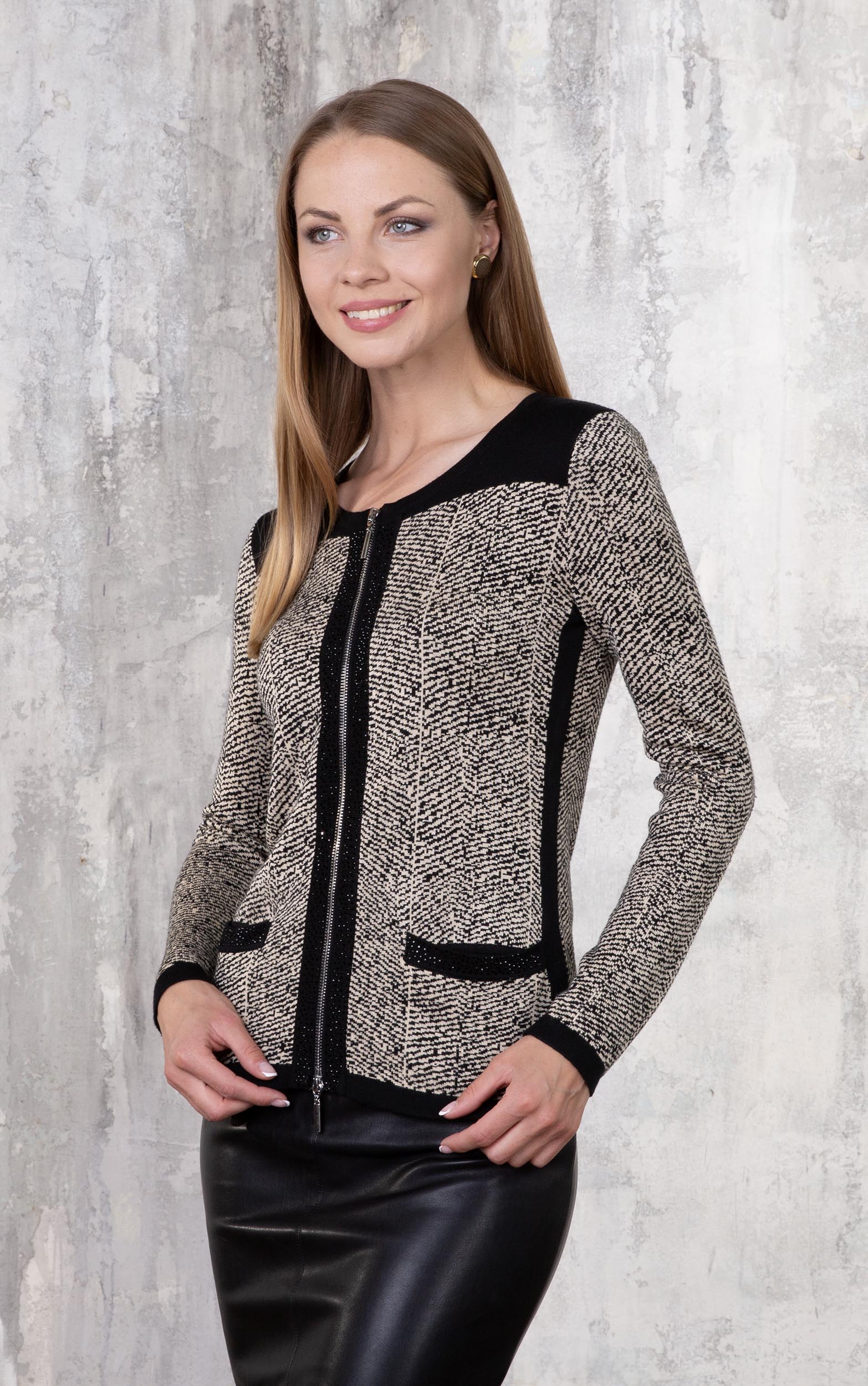 Cardigan mit Strukturdruck und Strassdetails